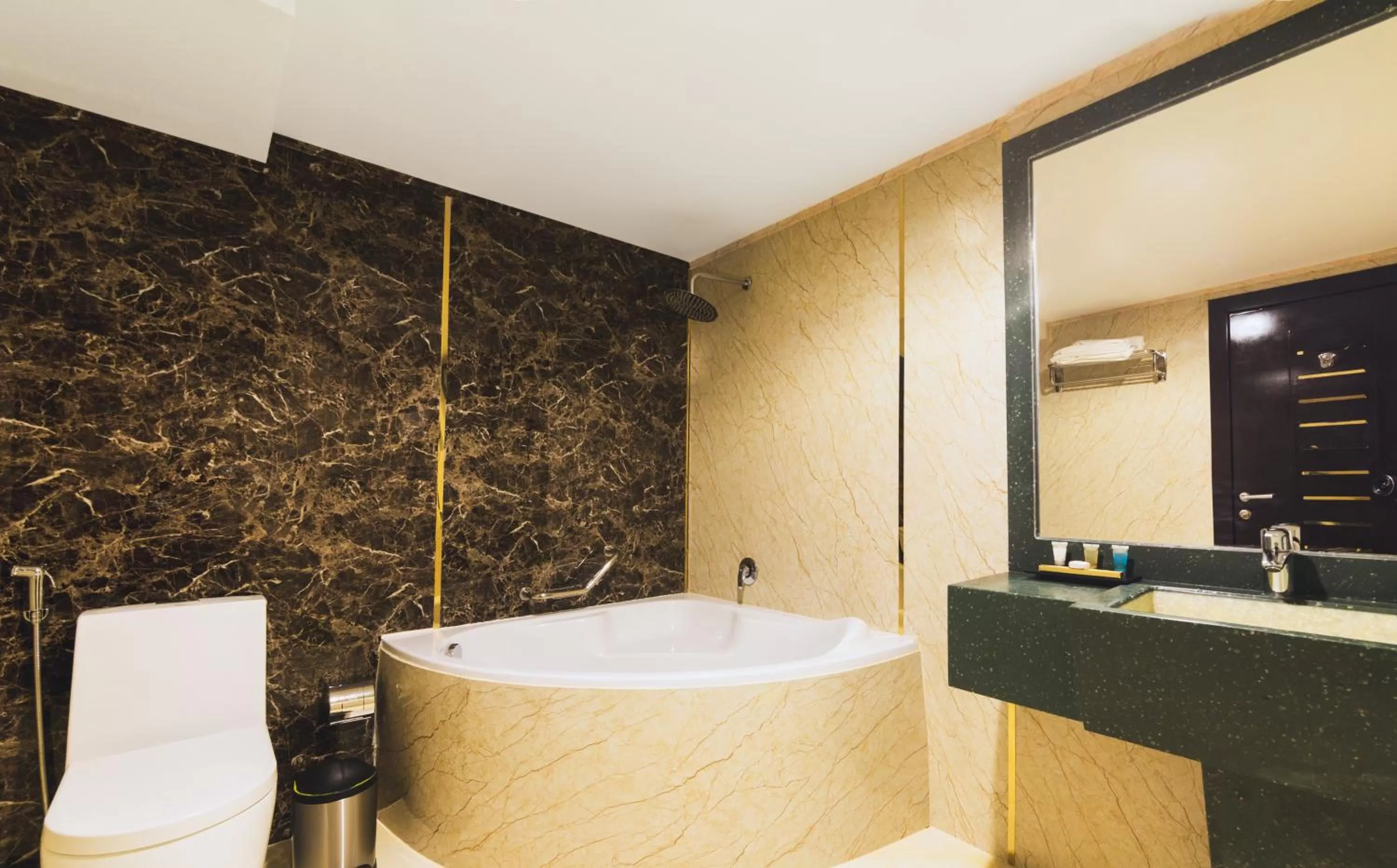 Bathroom in Golden Ship Hotel