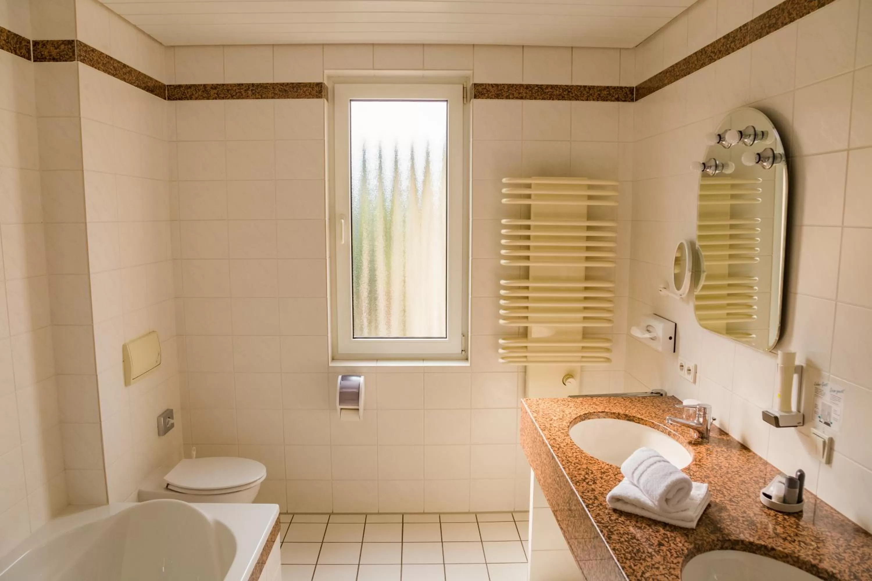 Shower in Hotel-Restaurant Zur Krone