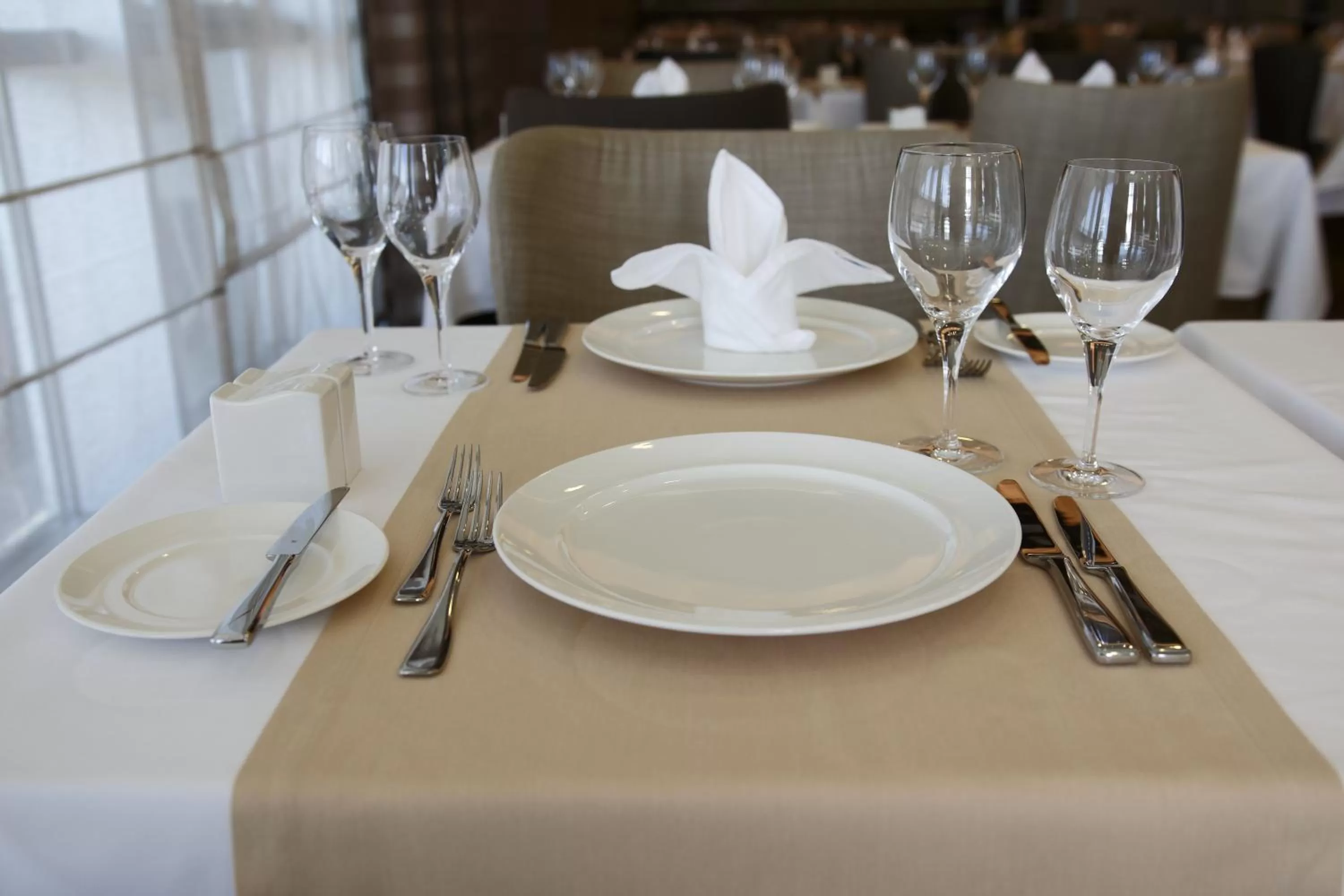 Restaurant/places to eat in Tuyap Palas