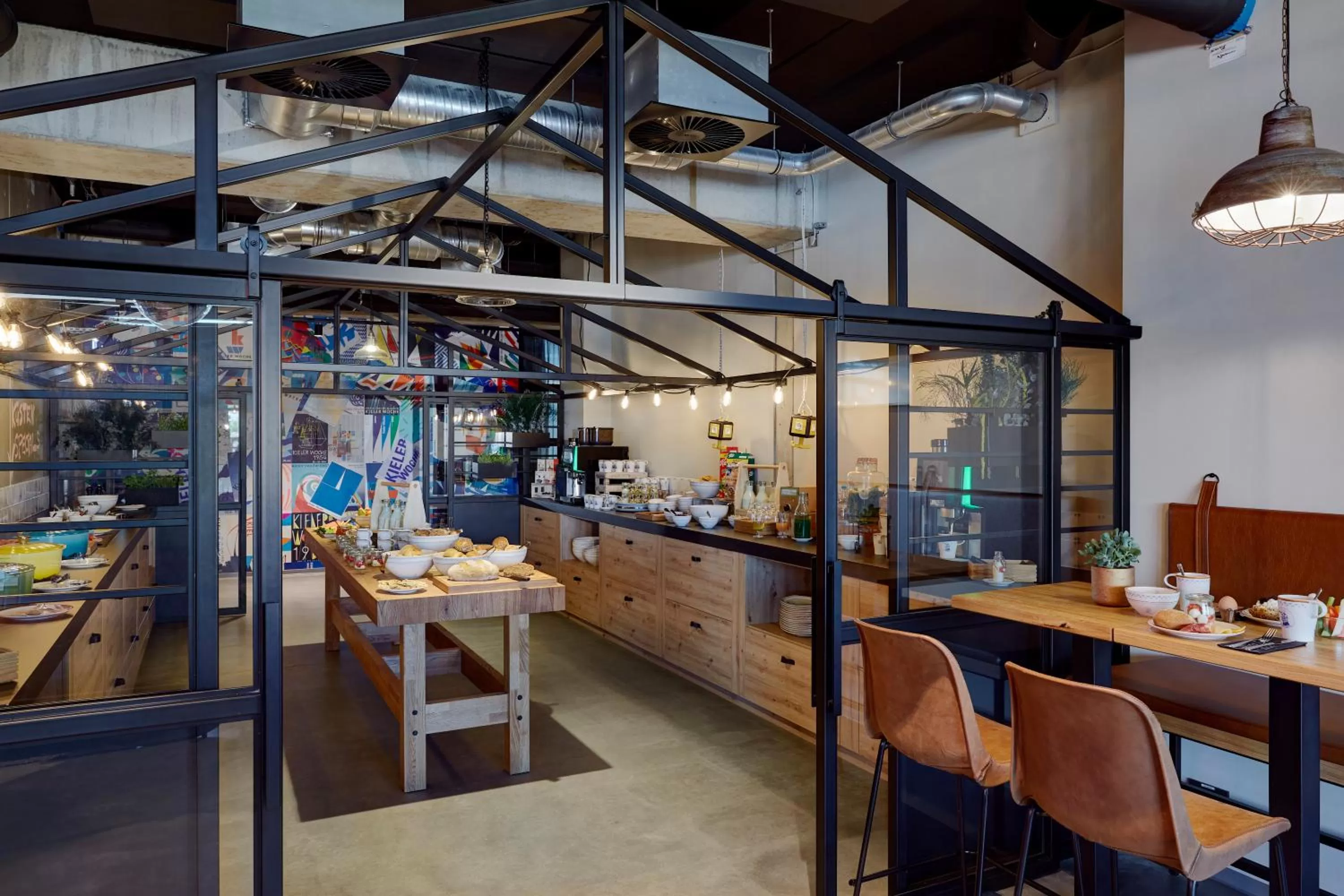 Buffet breakfast in Me and All Hotel Kiel, by Hyatt