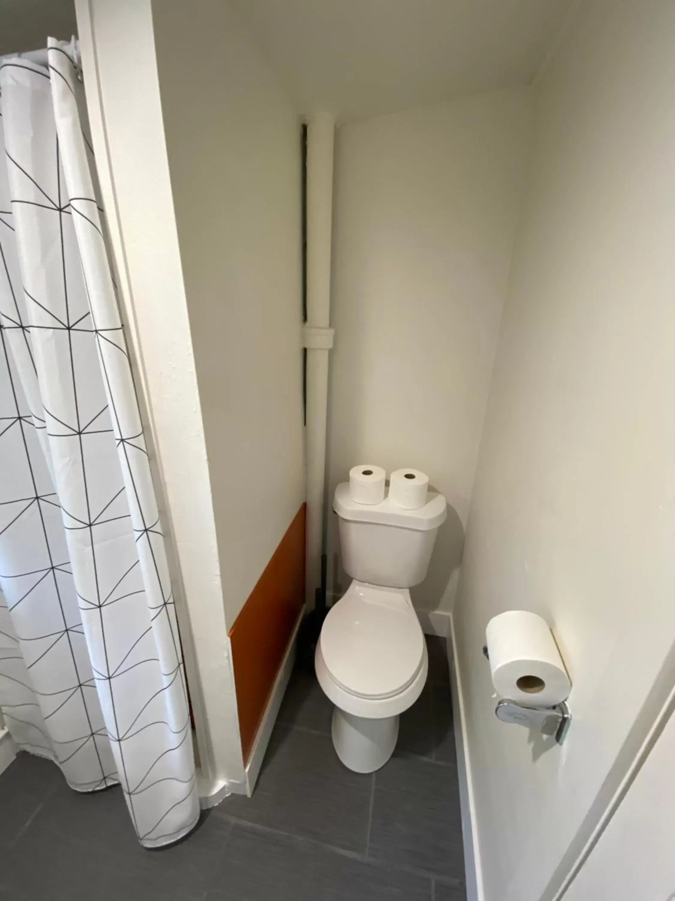 Bathroom in A-Lodge Lyons
