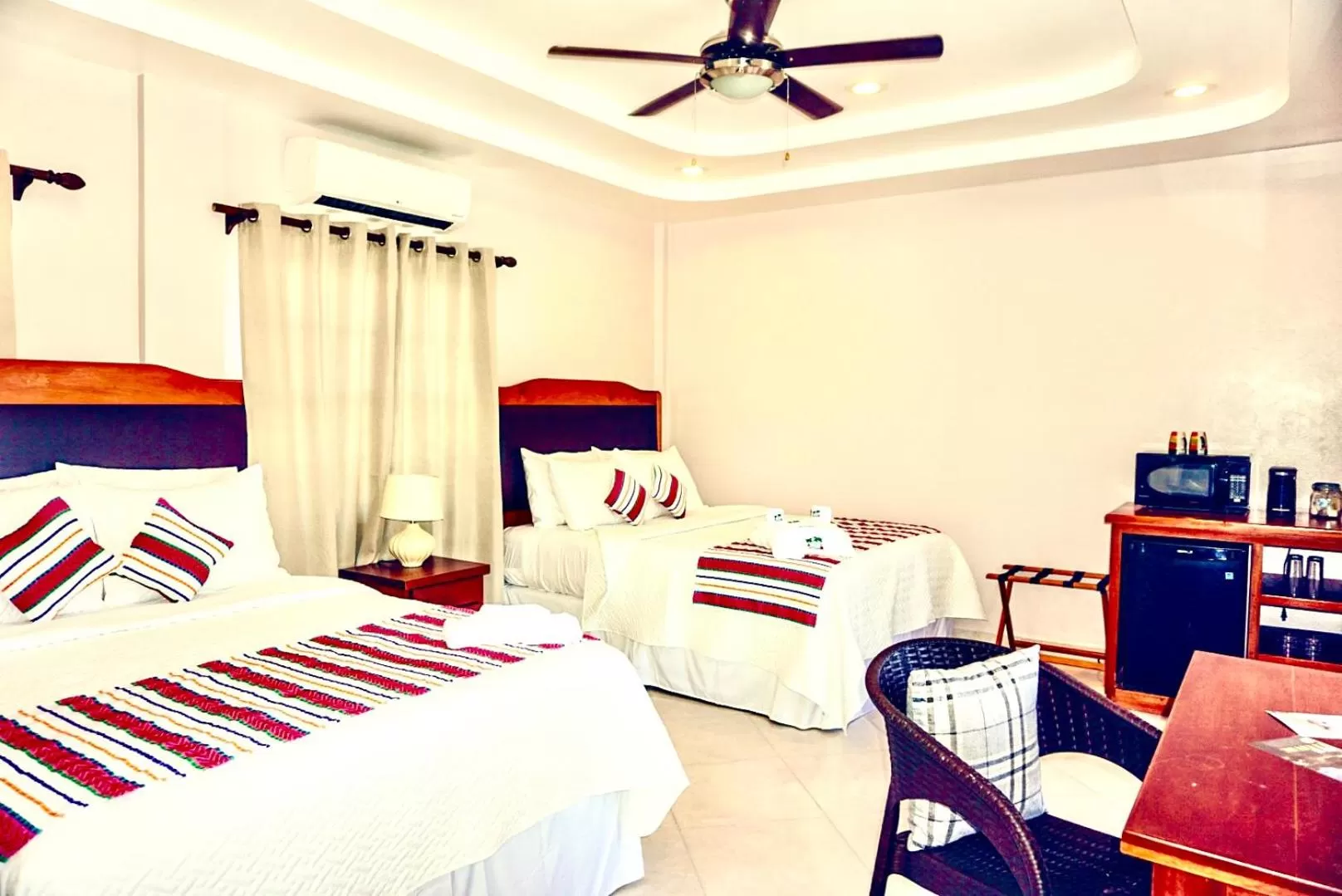 Bed in La Isla Resort