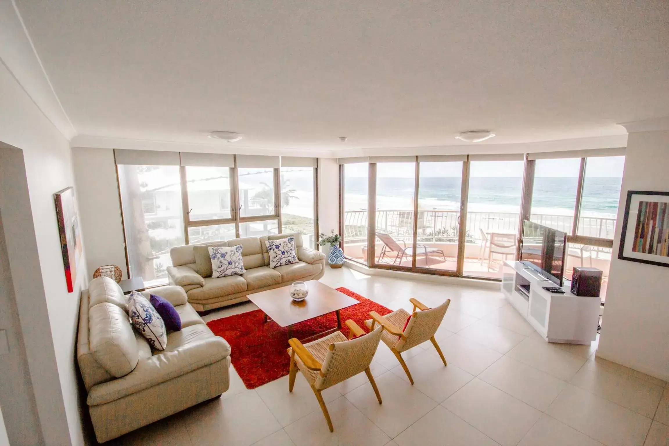 Living room, Seating Area in Albatross North Apartments