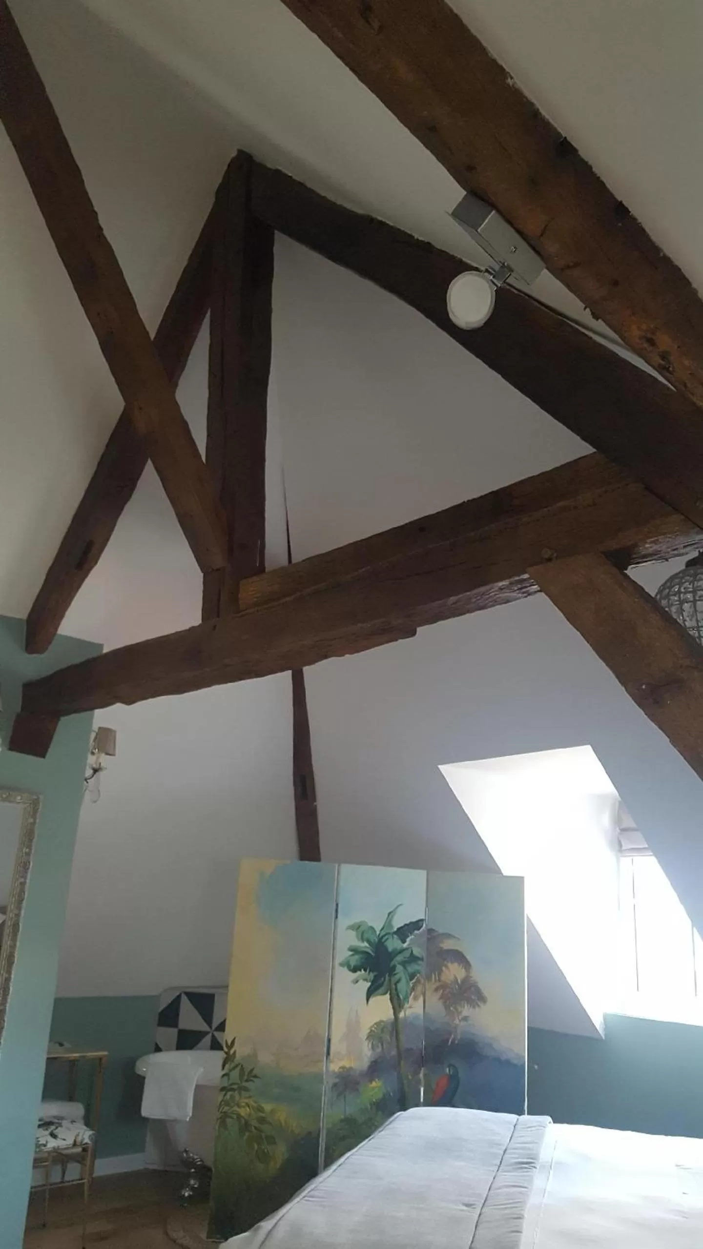 Bed in Au Jeu de Paume