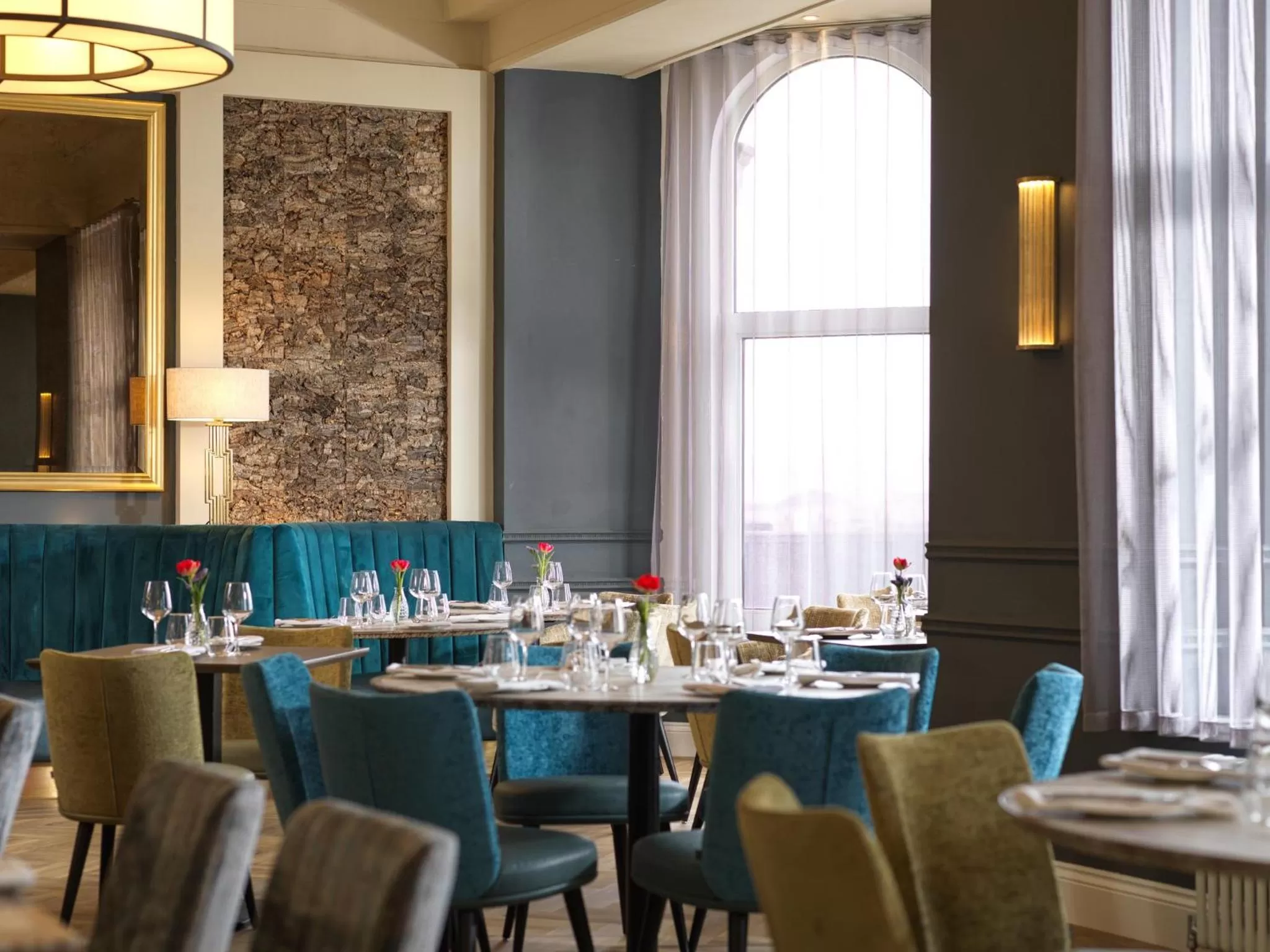 Restaurant/places to eat in Clifton Arms Hotel