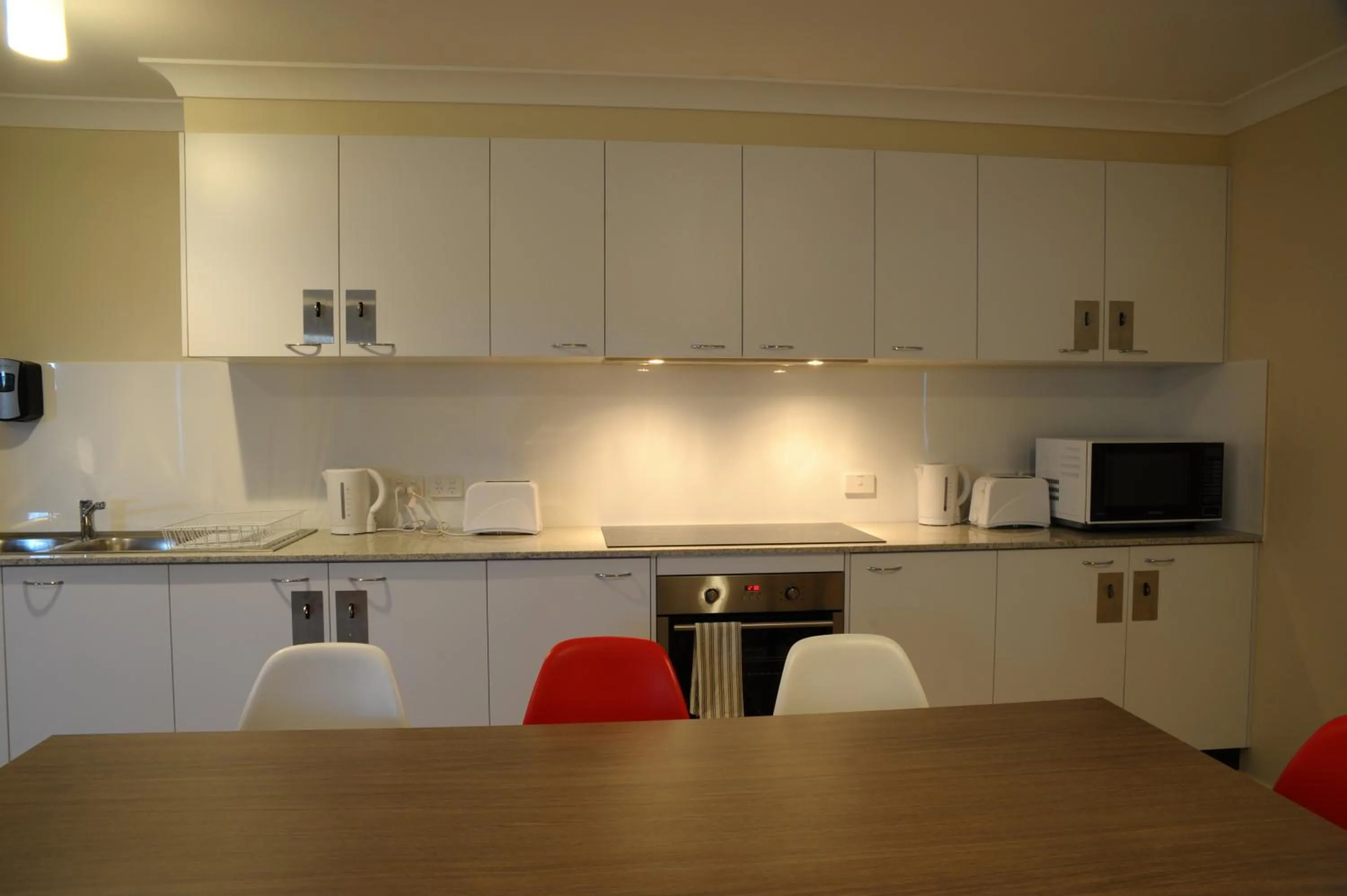 Kitchen or kitchenette, Kitchen/Kitchenette in Havannah Accommodation