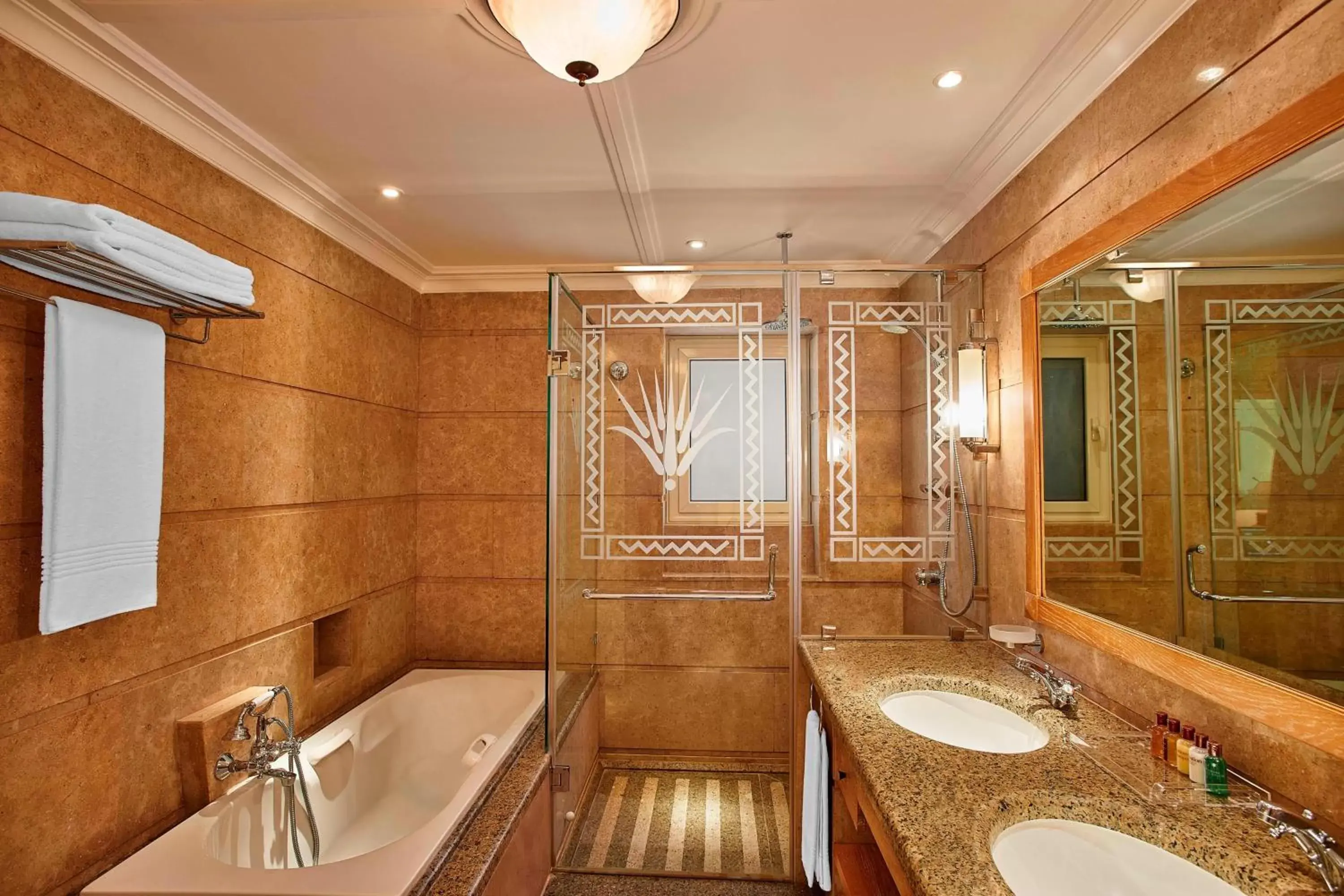 Bathroom in Sheraton Soma Bay Resort