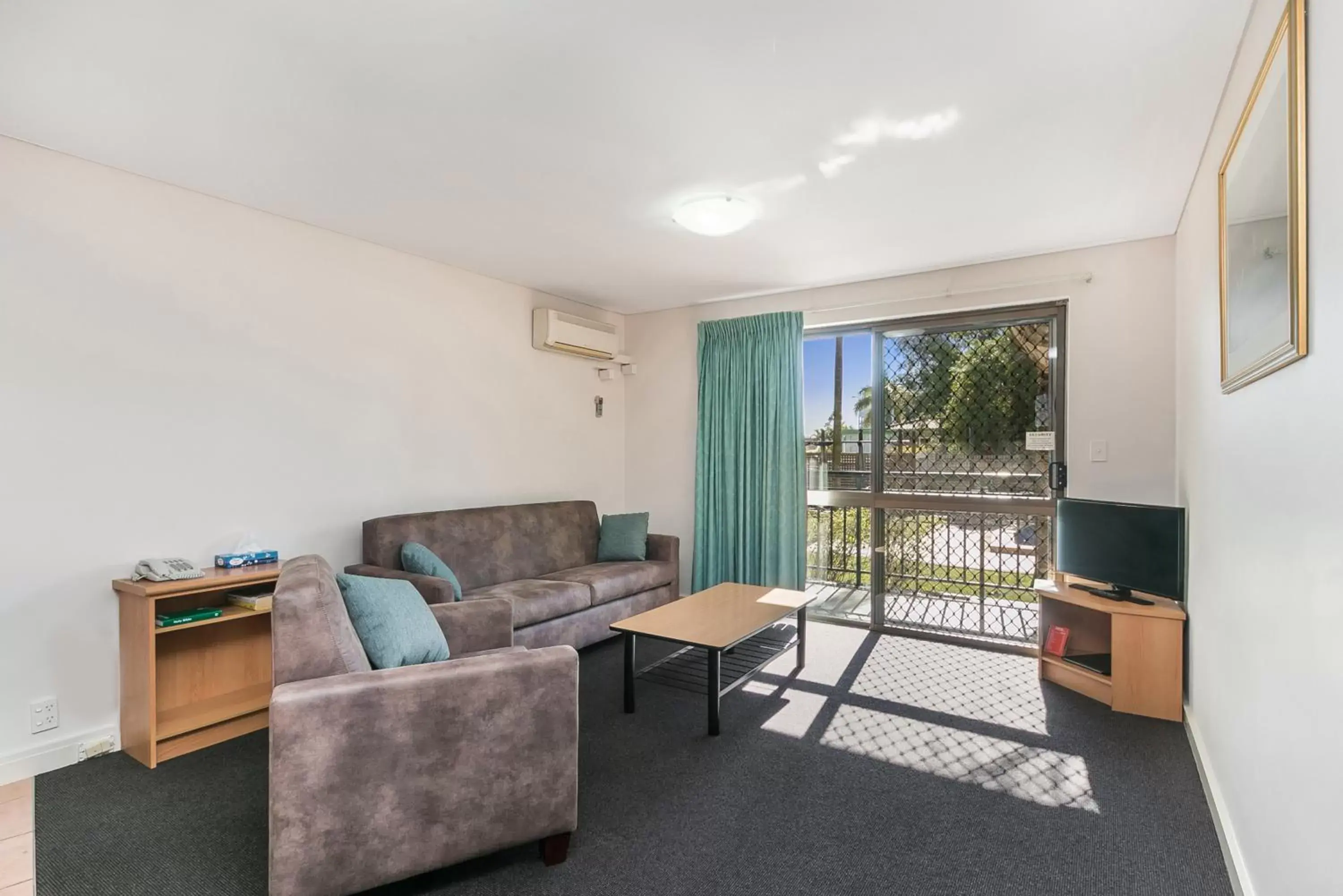 Two-Bedroom Apartment in Great Eastern Motor Lodge Two-Bedroom Apartment in Great Eastern Motor Lodge