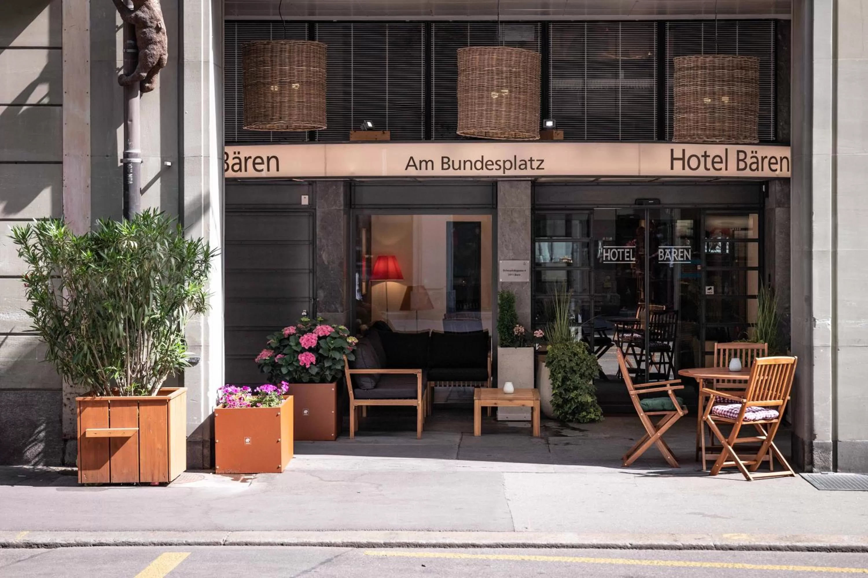 Facade/entrance in Hotel Bären am Bundesplatz