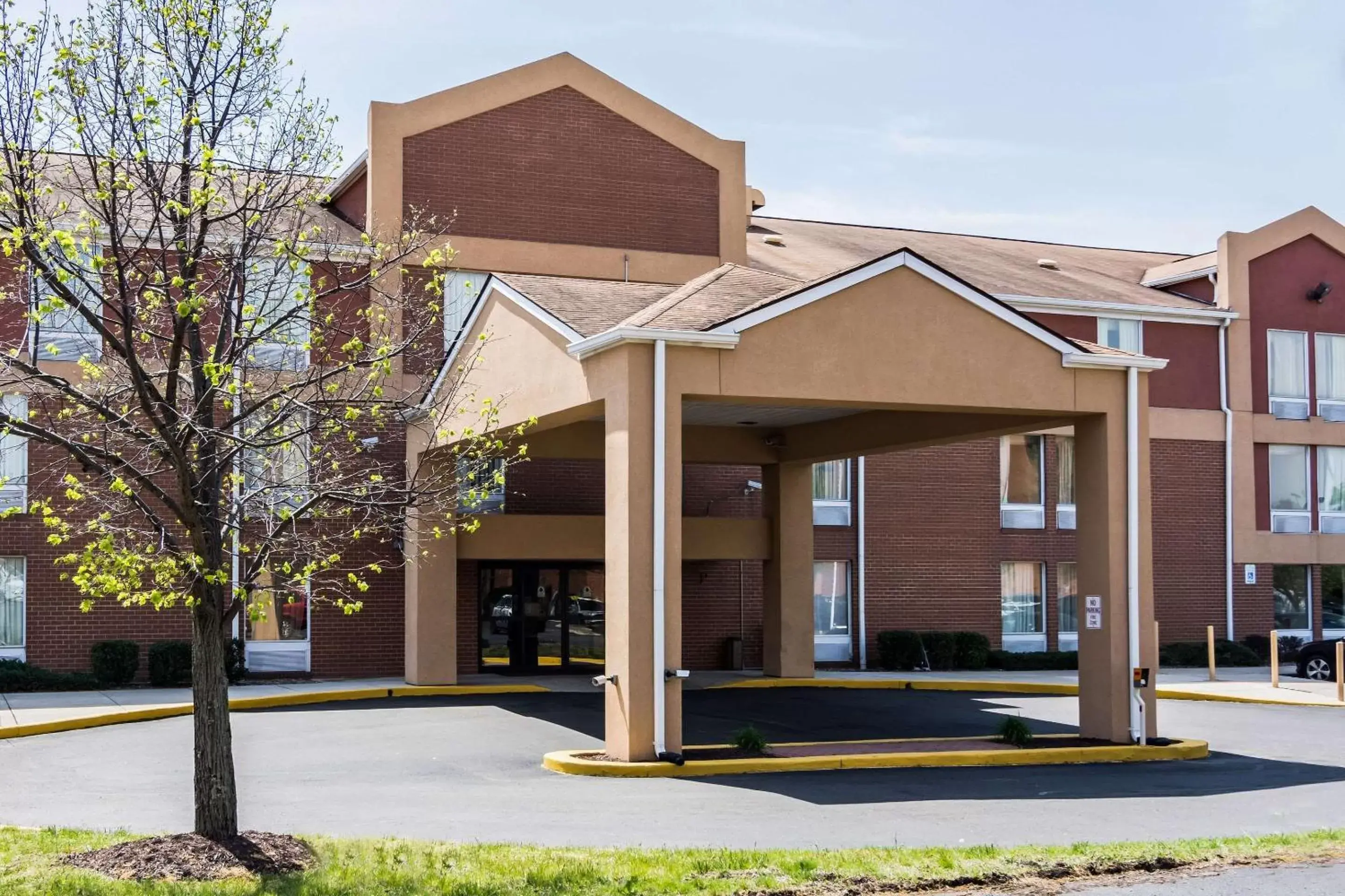 Property Building in Comfort Inn Washington DC Joint Andrews AFB