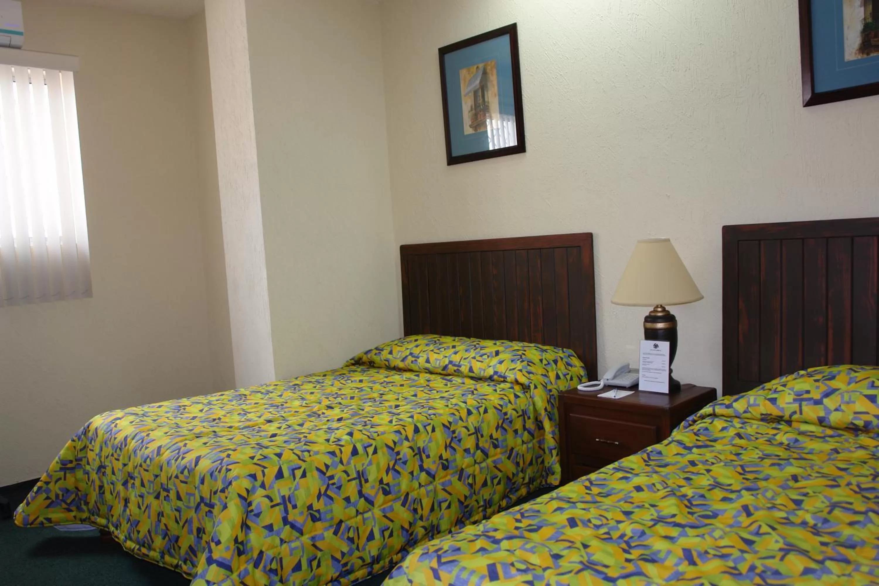 Bed in Hotel Fiesta Versalles