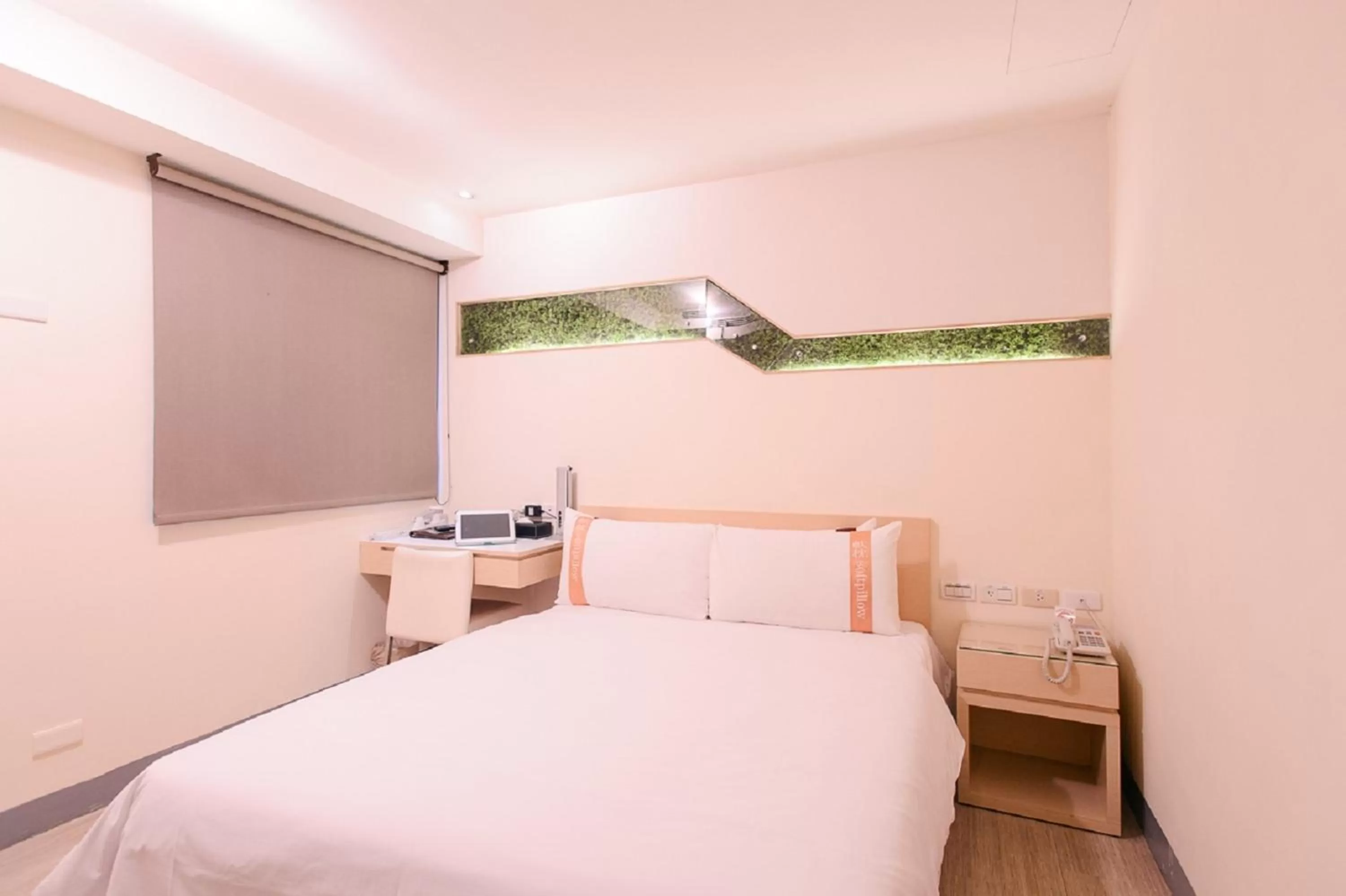 bunk bed, Bed in Kiwi Express Hotel - Kaohsiung Station