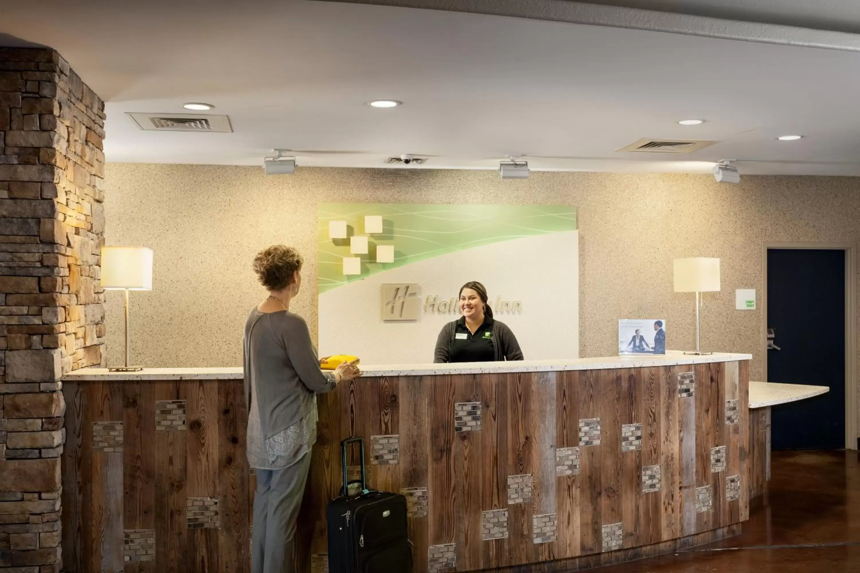 Property building in Holiday Inn San Antonio Northwest- SeaWorld Area by IHG Property building in Holiday Inn San Antonio Northwest- SeaWorld Area by IHG