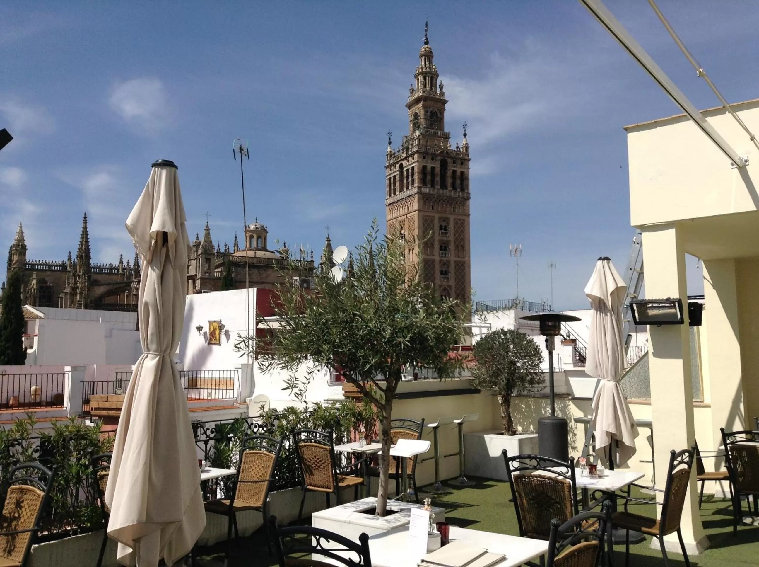 Balcony/Terrace in Hotel Palacio Alcázar