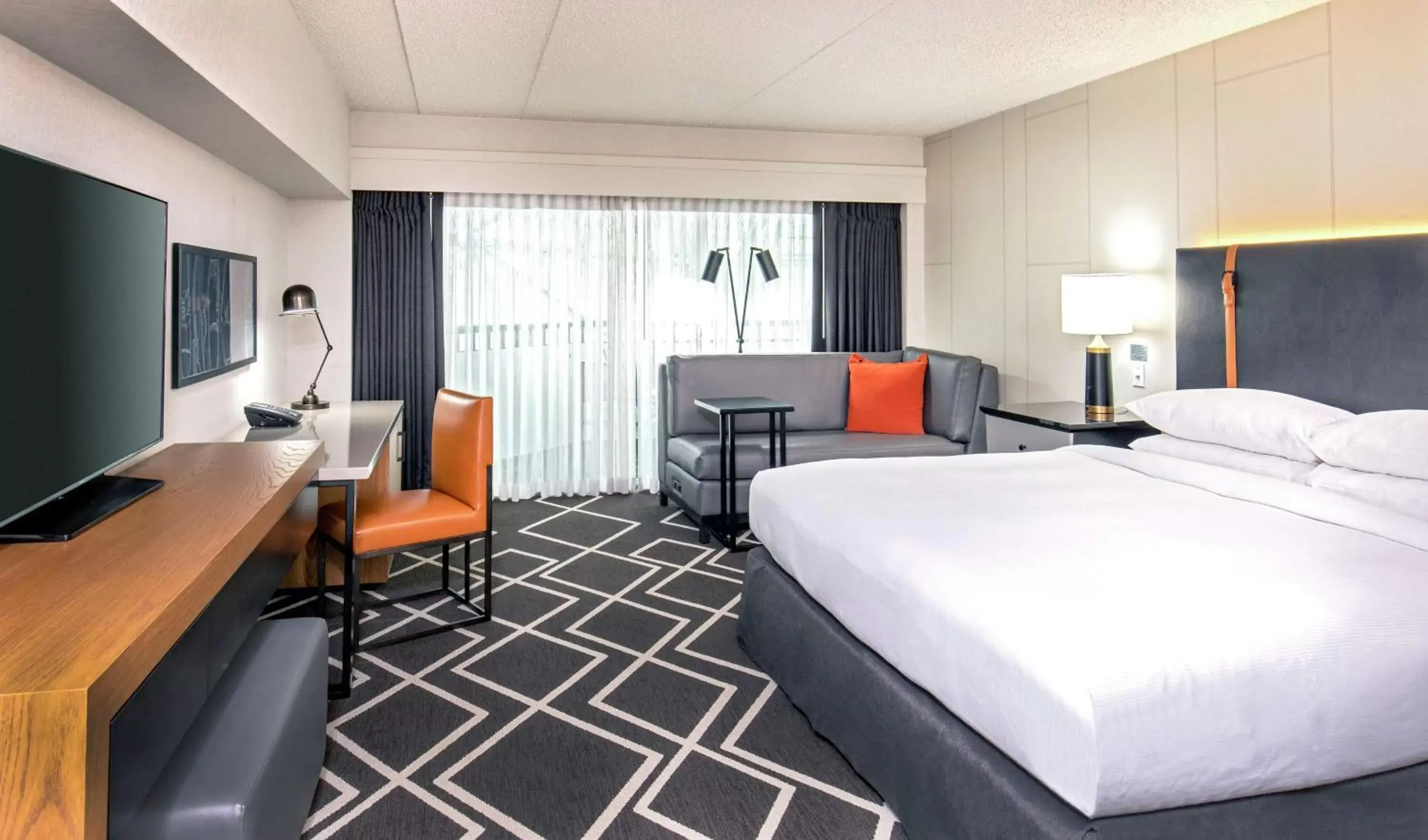 Bedroom in Hilton Boston-Woburn