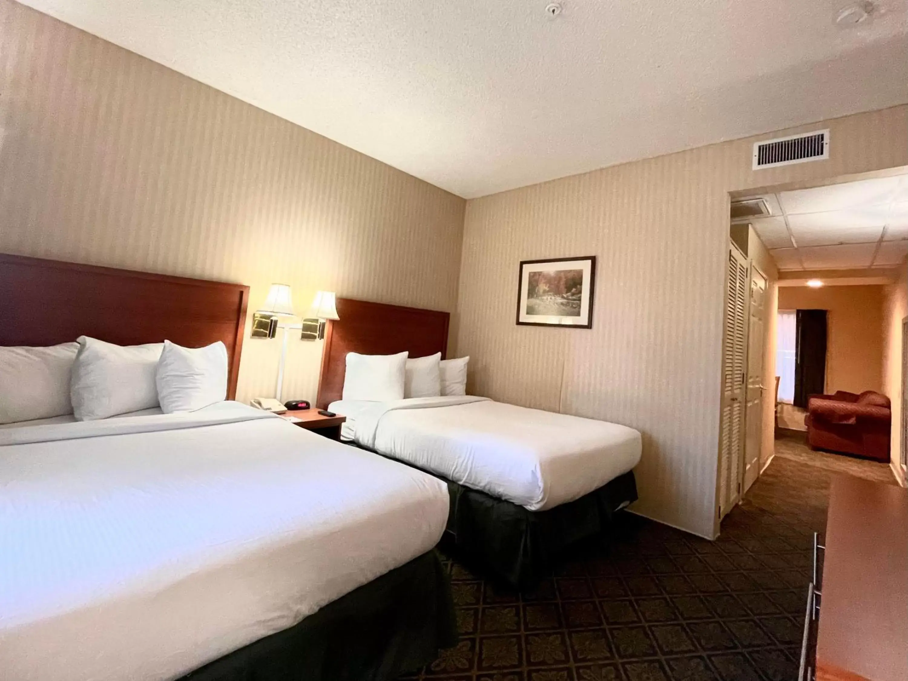 Bedroom, Bed in Ramada by Wyndham South El Monte