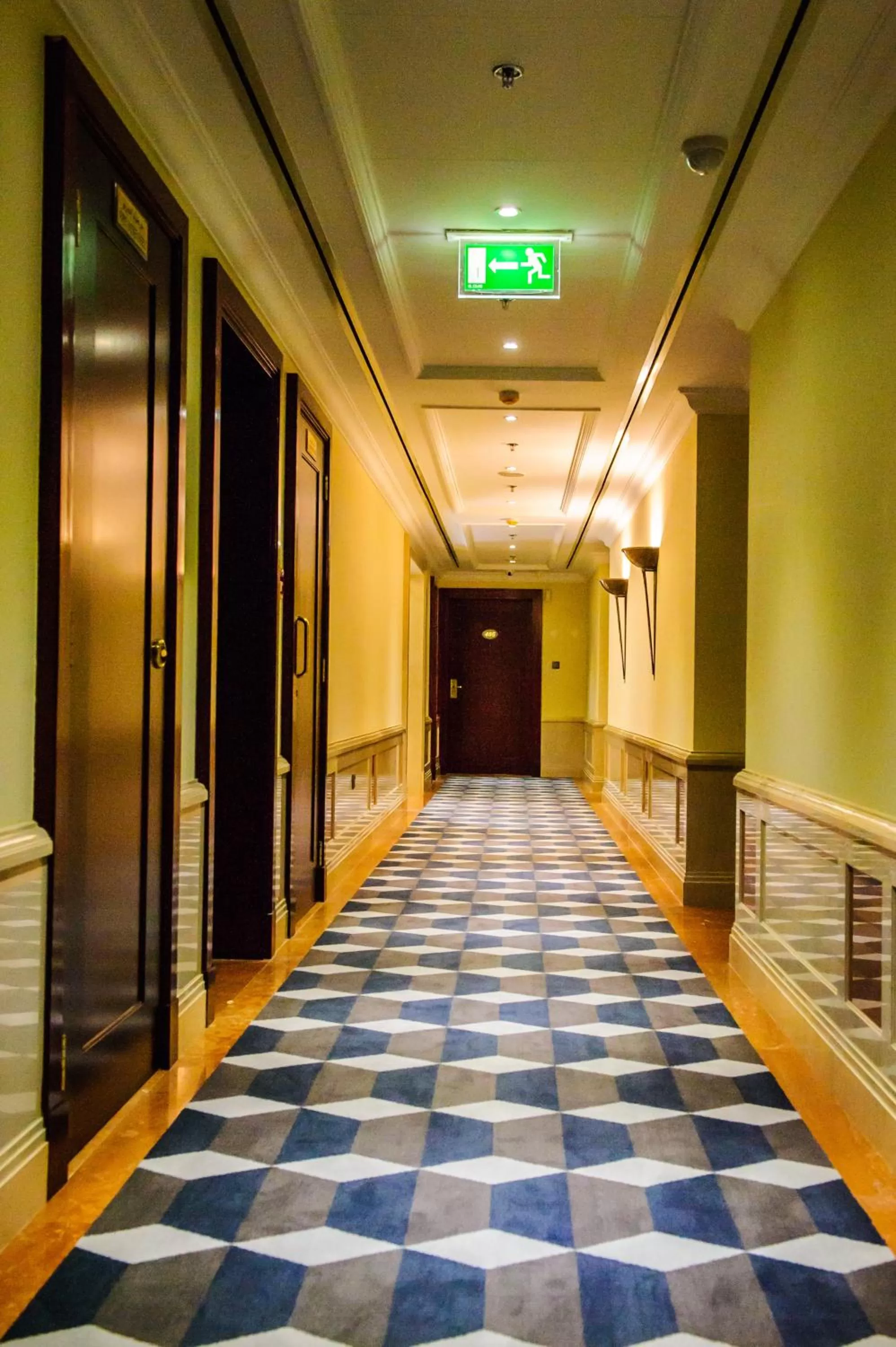 Area and facilities in Somewhere Hotel Apartment