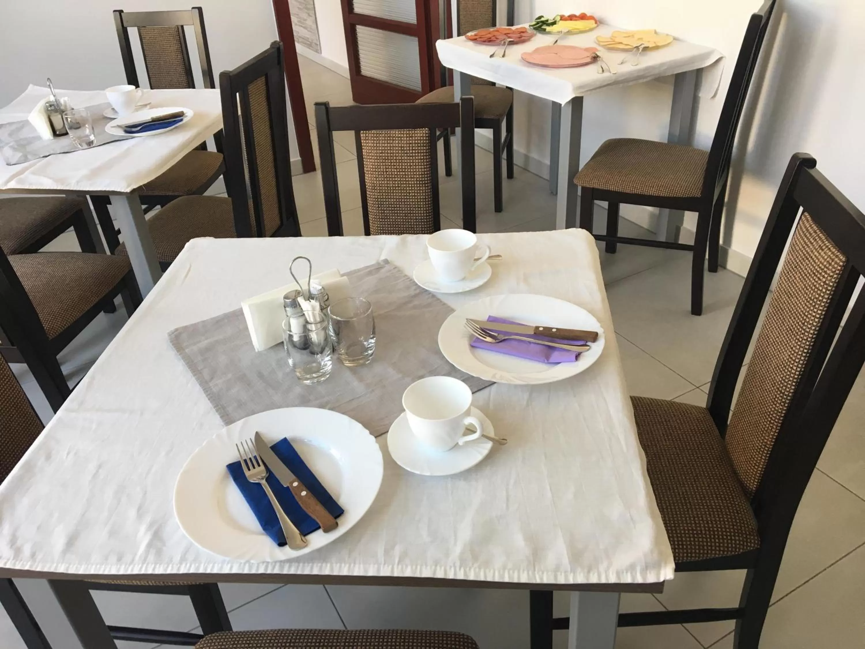 Breakfast in Sugó Panzió