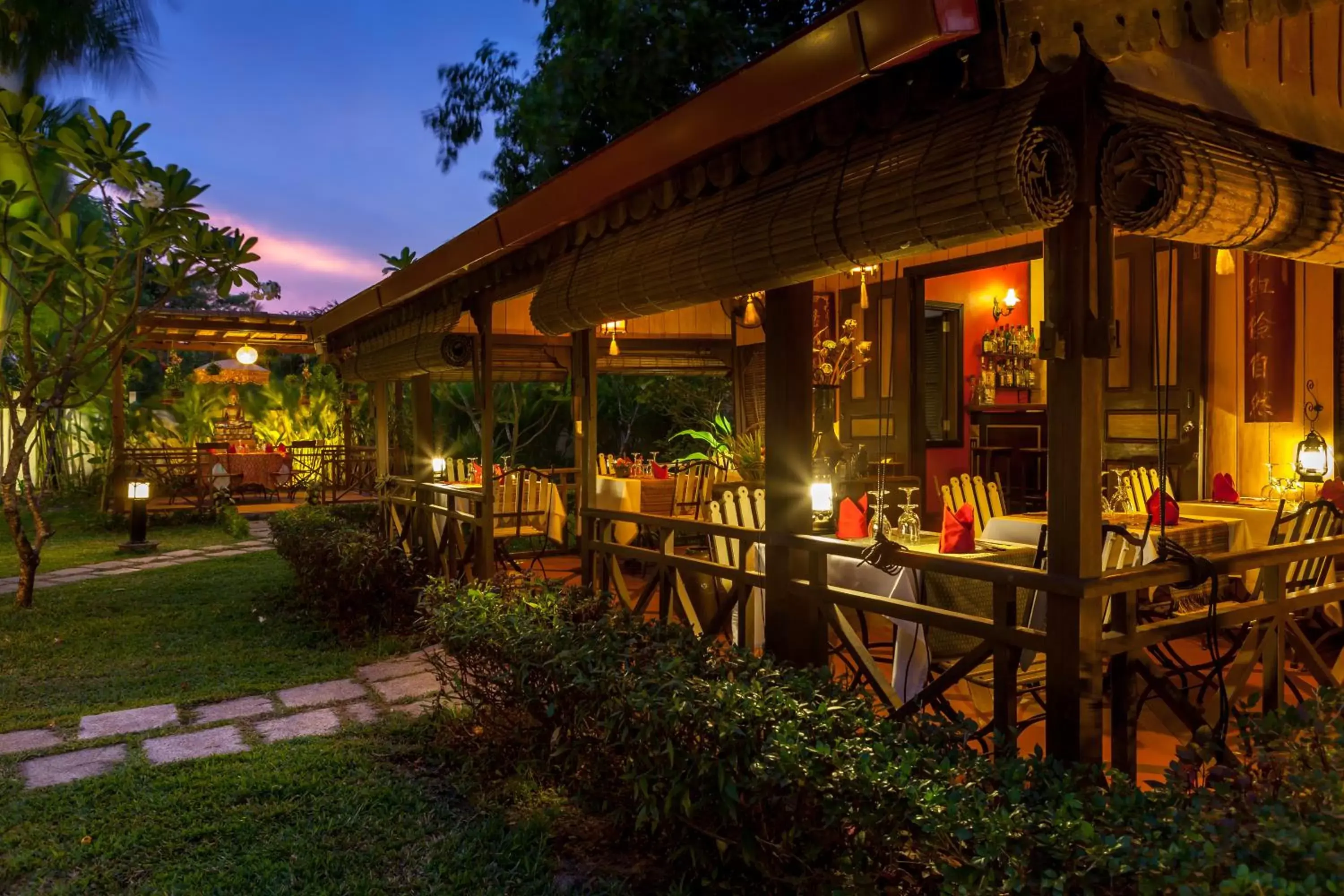 Restaurant/Places to Eat in La Palmeraie D'angkor