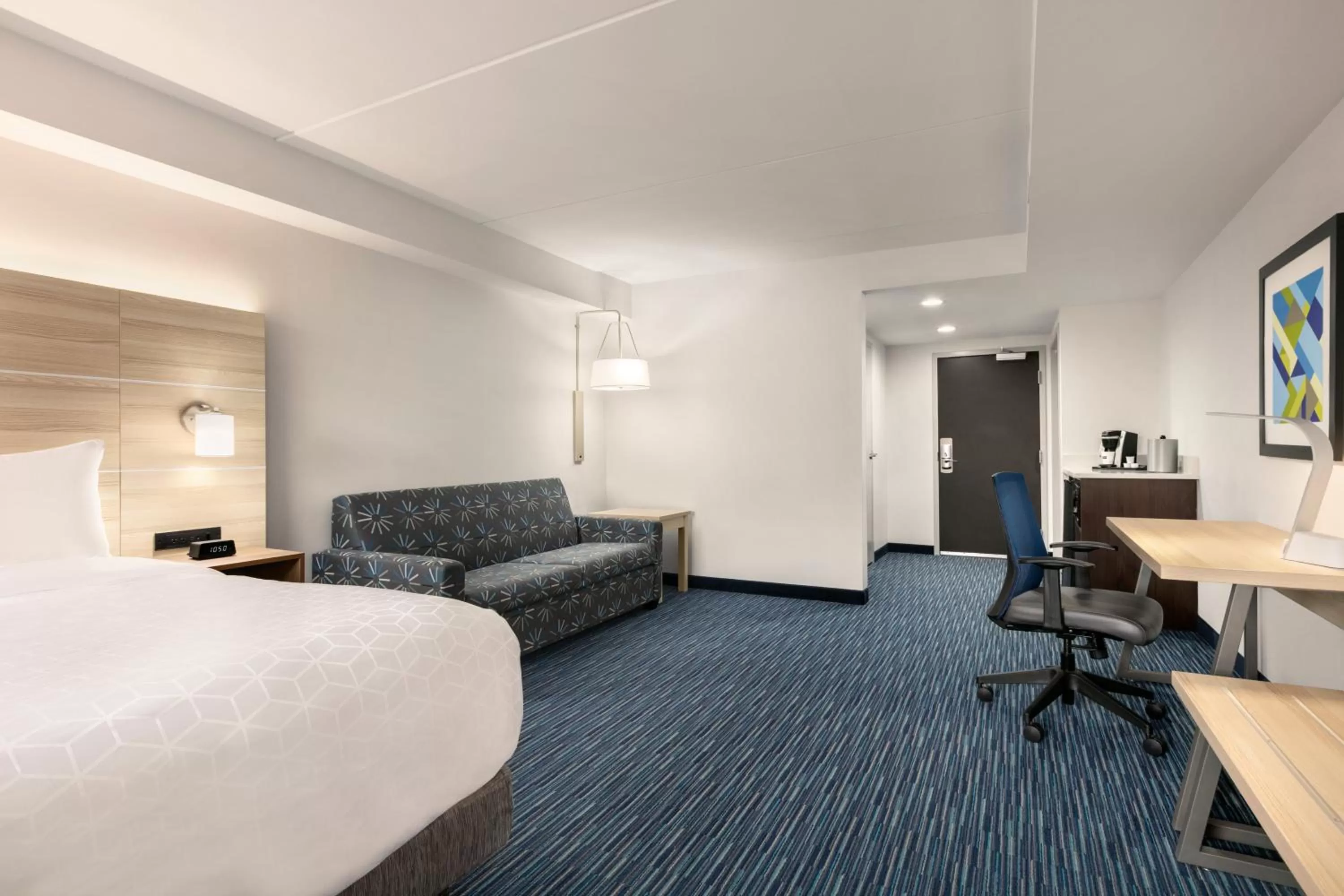 Photo of the whole room, Bed in Holiday Inn Express Hotel & Suites Norfolk Airport by IHG