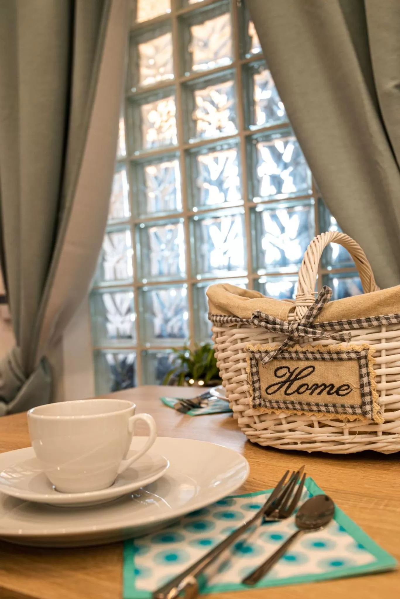 Pokoje w Starej Karczmie - by Upstairs