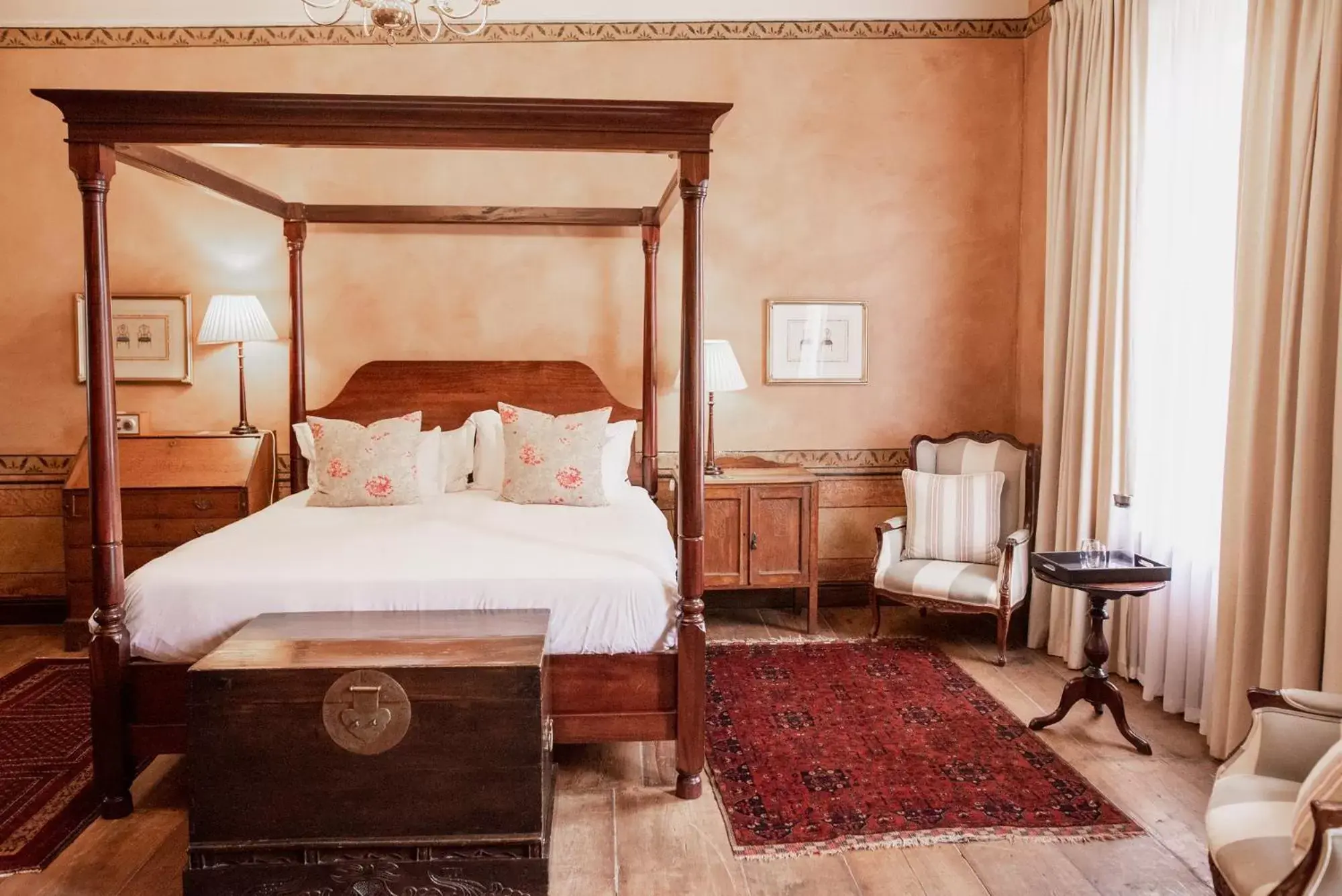 Bedroom in Cape Heritage Hotel