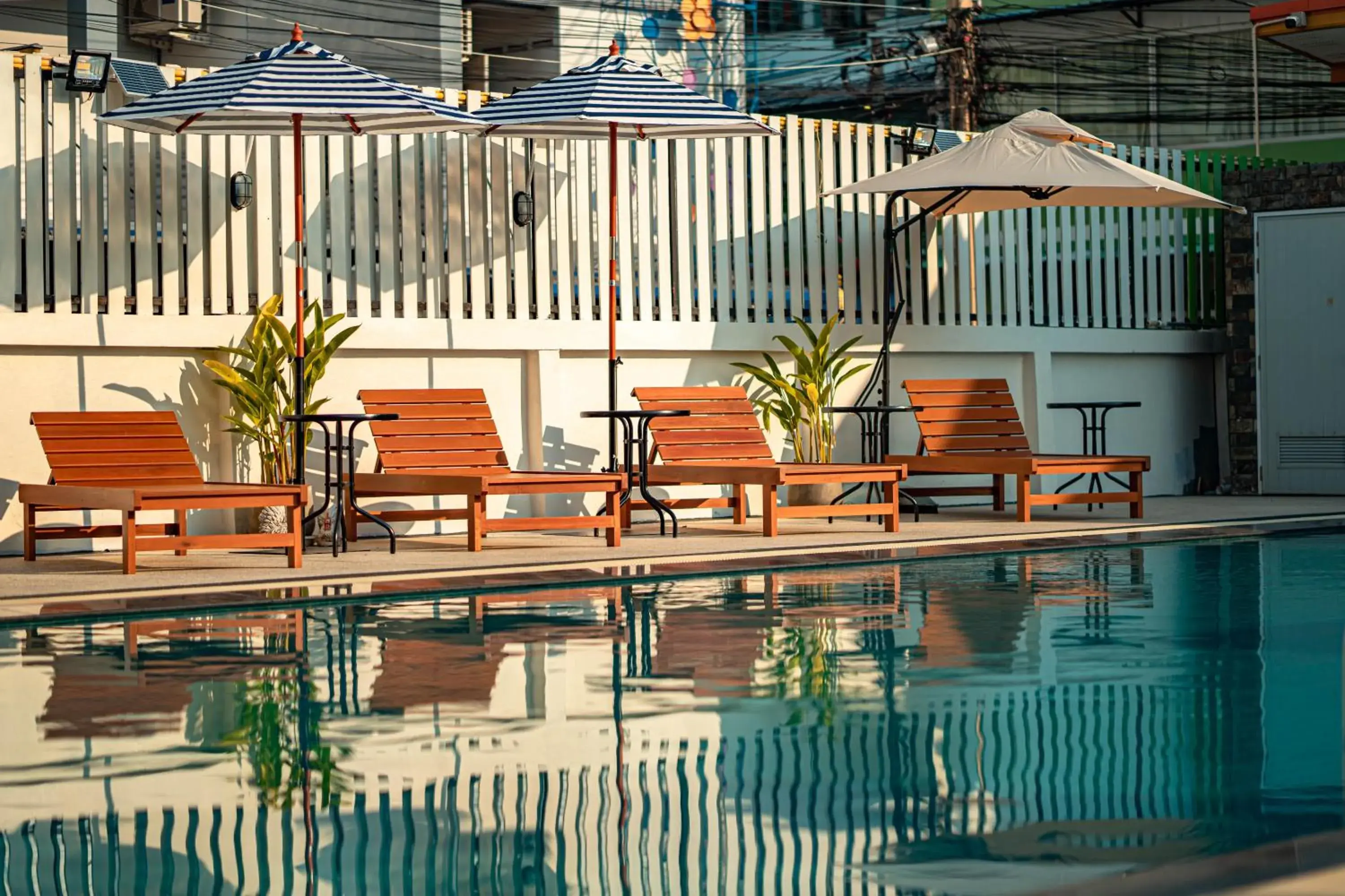 Swimming pool in Blue Sky Residence Airport Swimming pool in Blue Sky Residence Airport