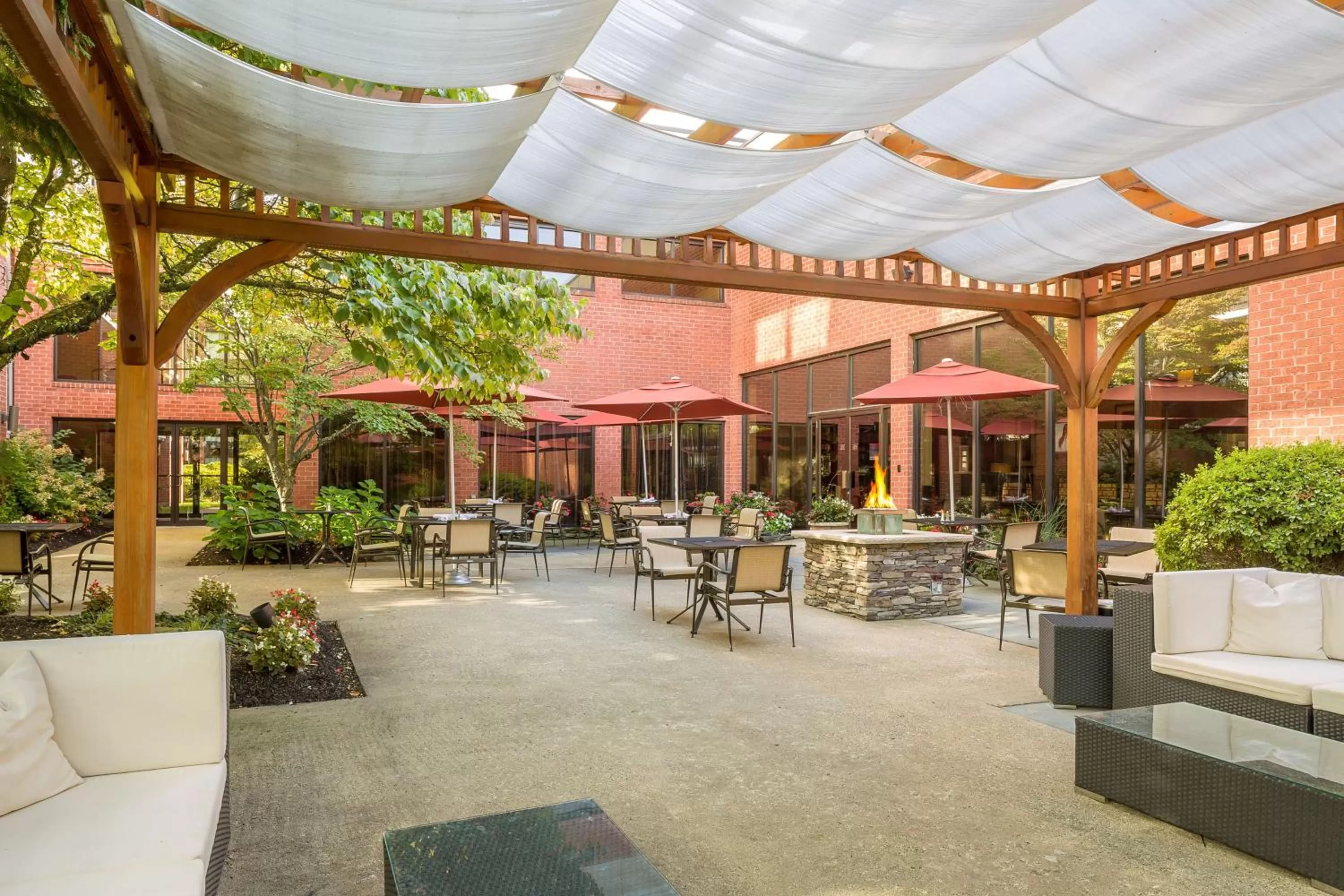 Patio in DoubleTree by Hilton Boston-Andover