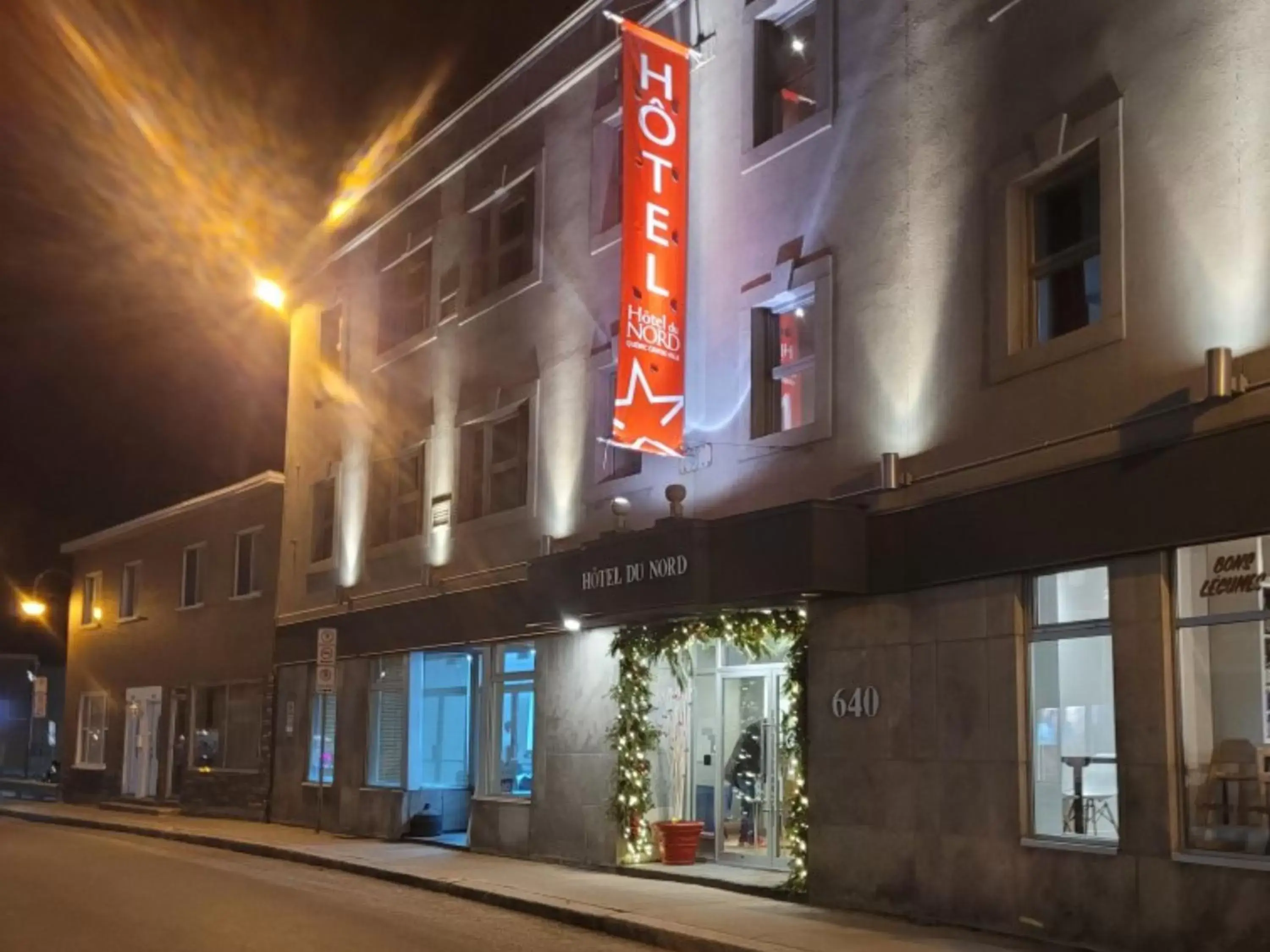 Facade/entrance in Hotel du Nord Facade/entrance in Hotel du Nord