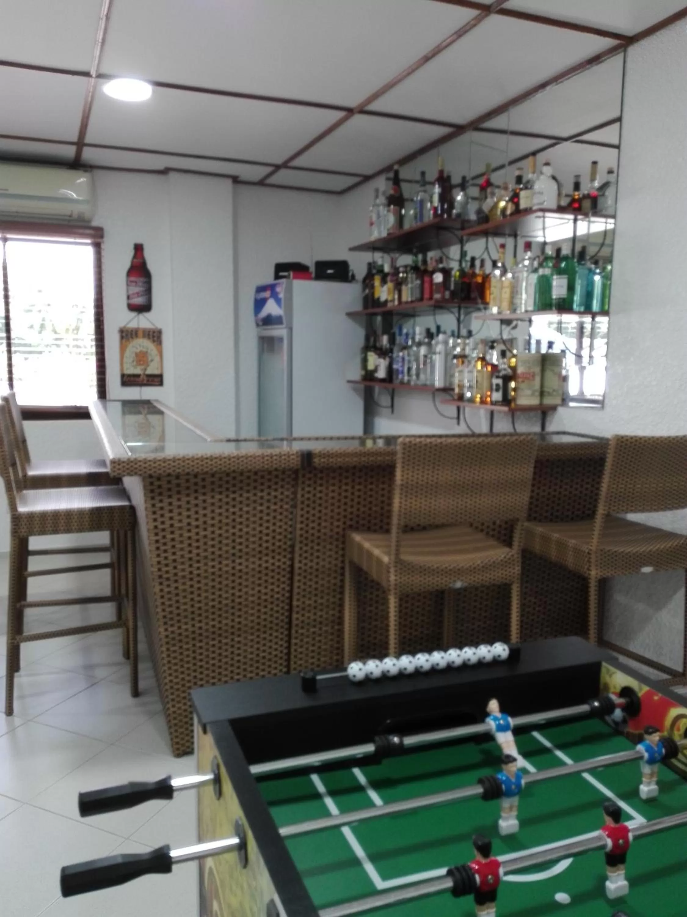 Lounge or bar, Billiards in Jugalis Hotel and Restaurant