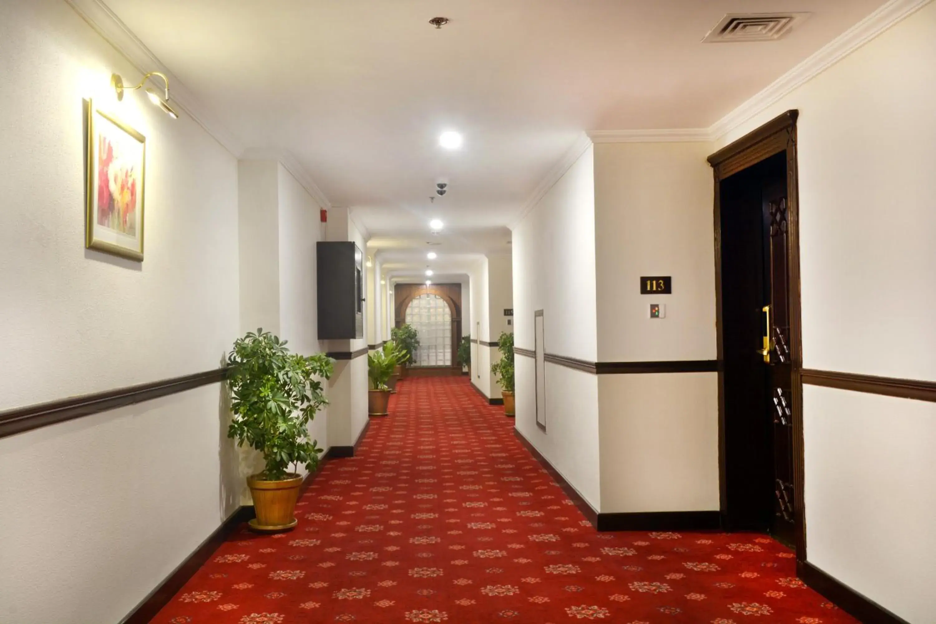Area and facilities in Islamabad Regalia Hotel