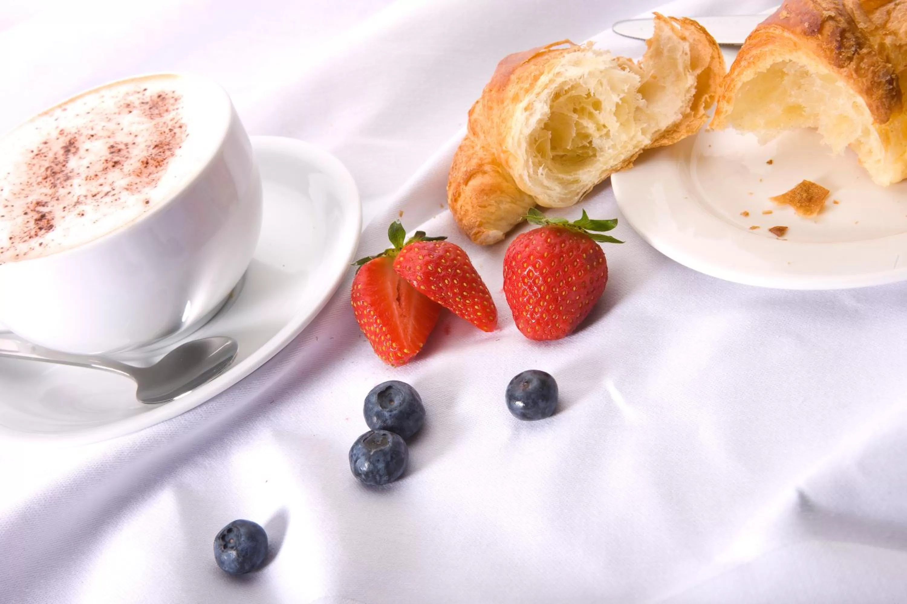 Continental breakfast in Kingsmills Hotel