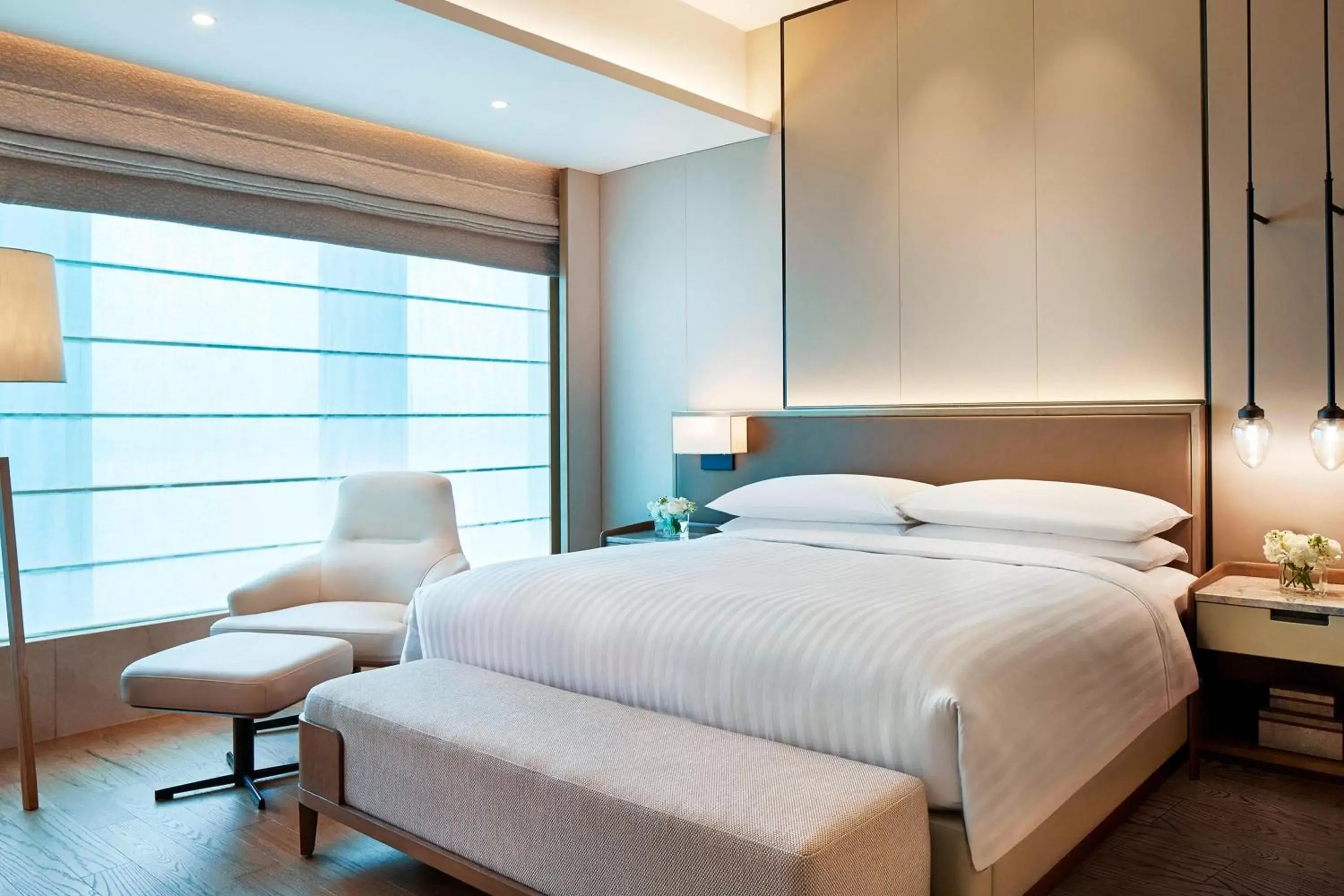 Bedroom, Bed in Hangzhou Marriott Hotel Qianjiang