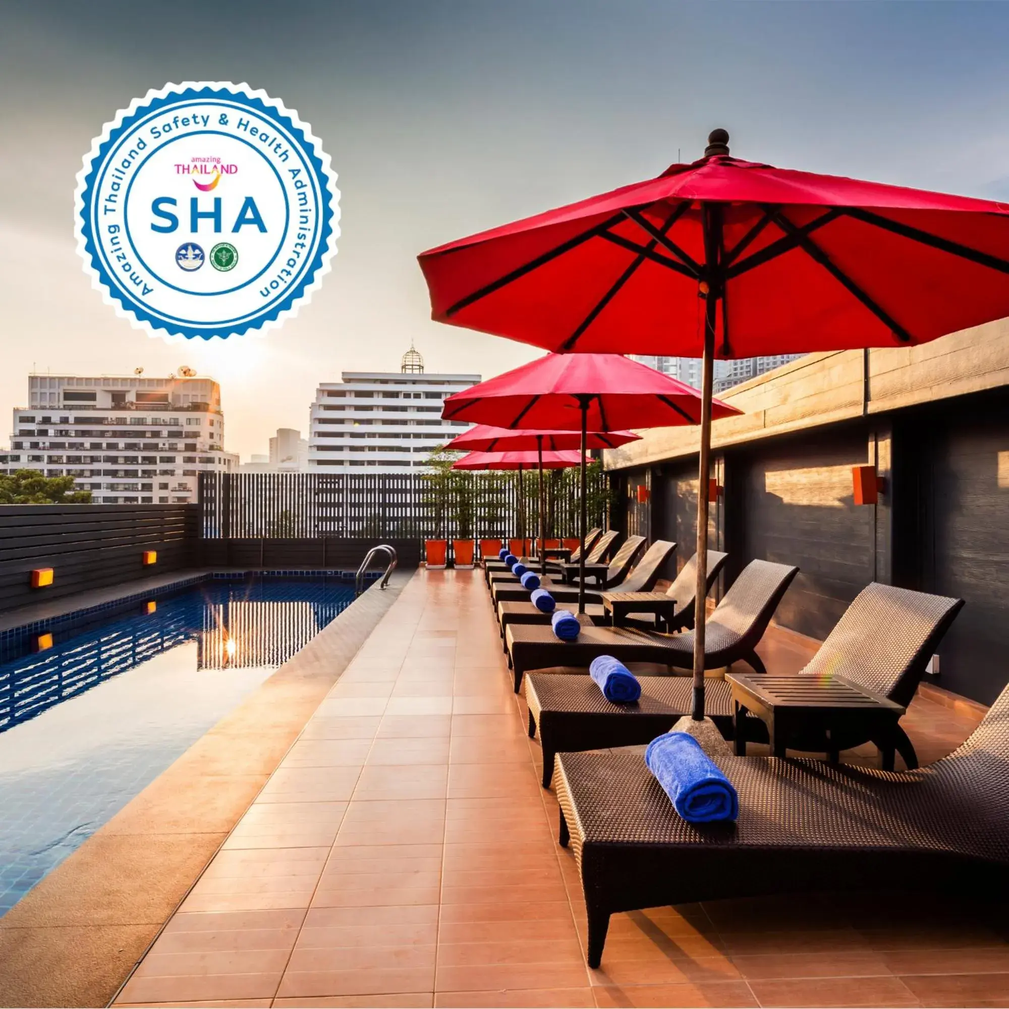 Property building, Swimming Pool in Hotel Solo, Sukhumvit 2, Bangkok - SHA Extra Plus