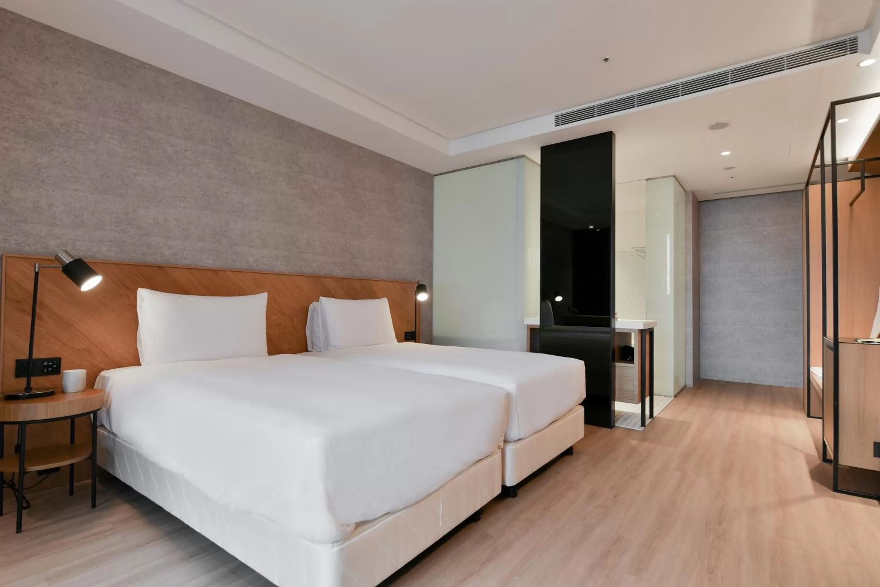 Photo of the whole room, Bed in CHECK inn Select New Taipei Sanchong