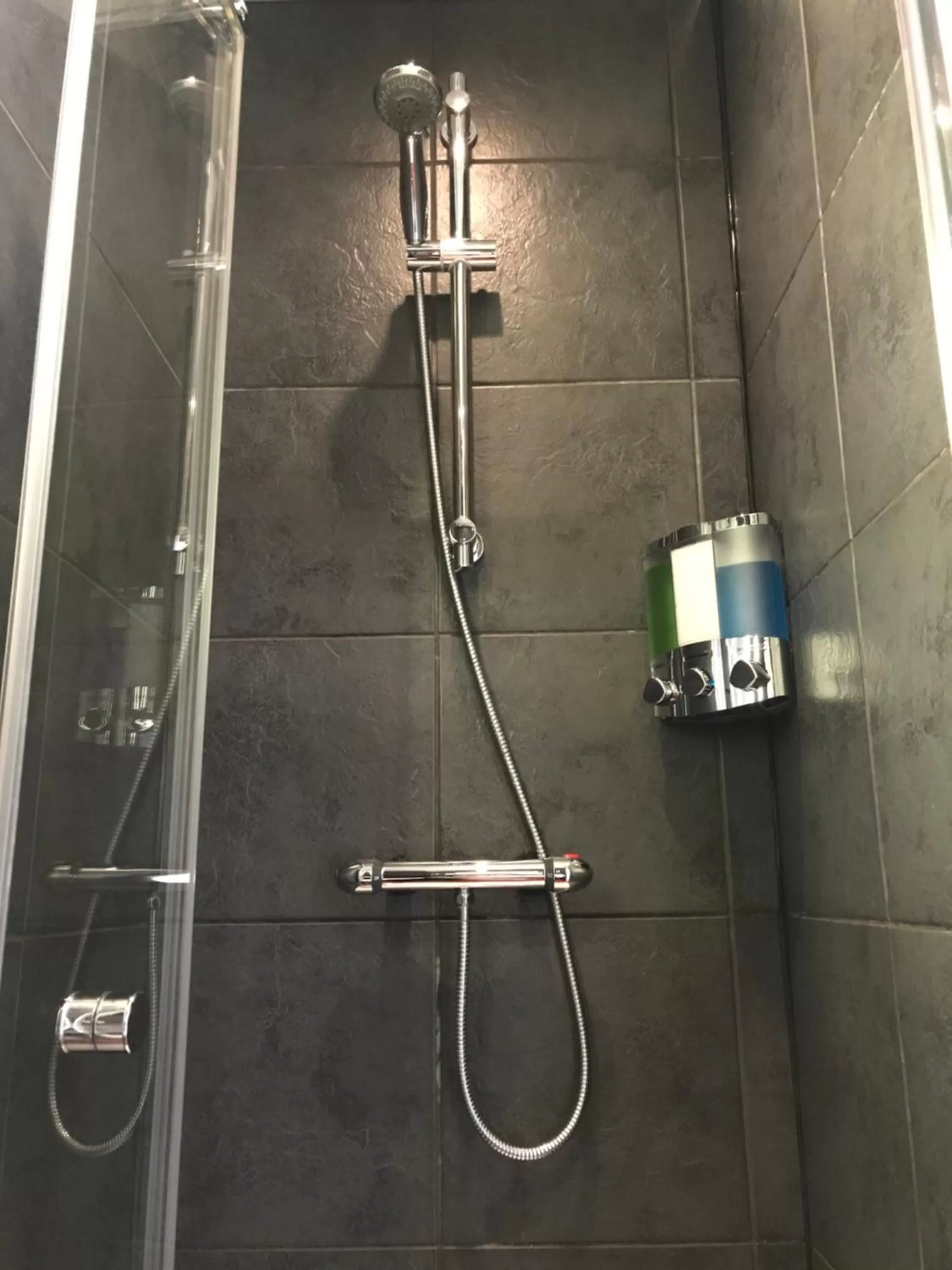 Shower in Cassandra Guest House