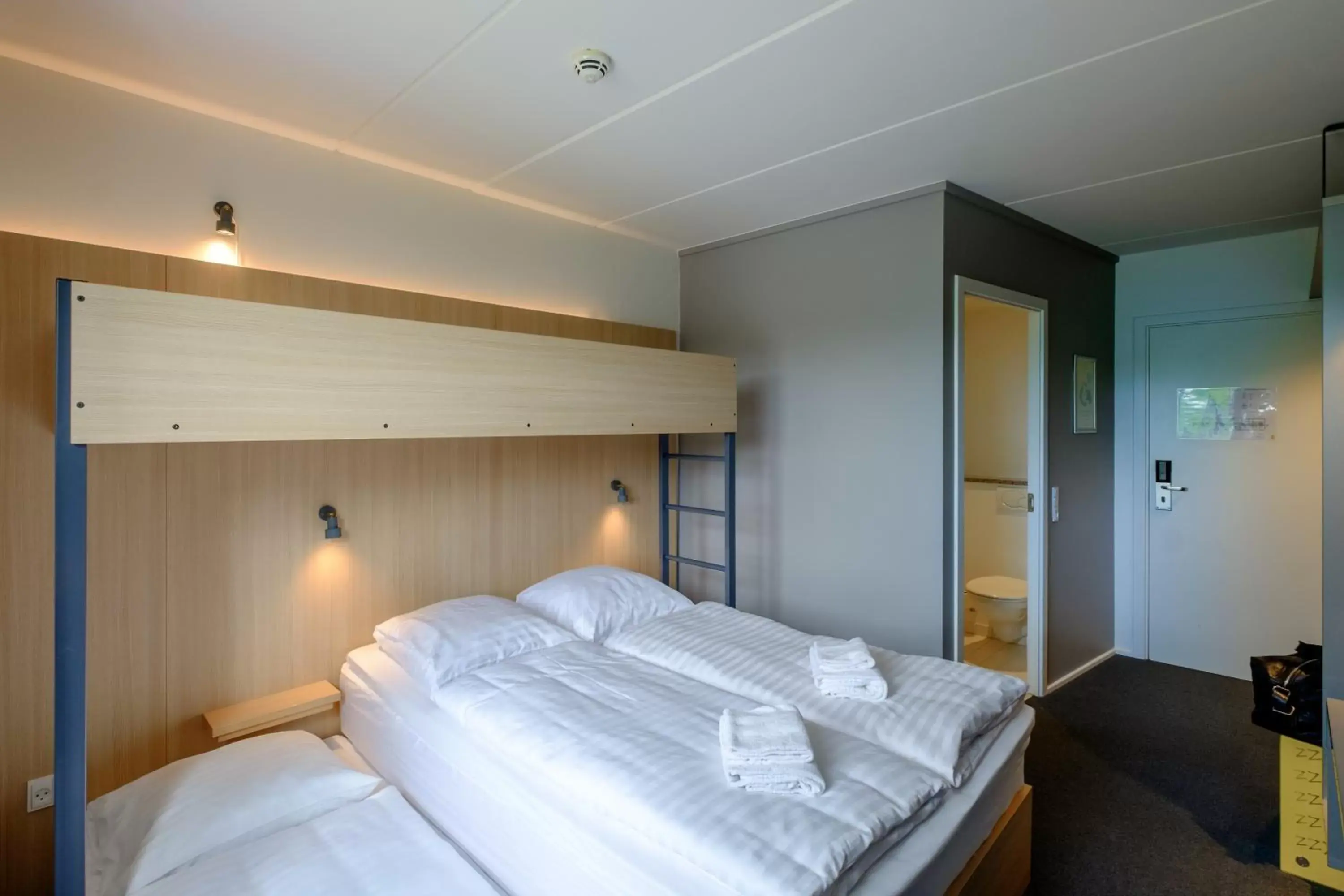 bunk bed, Bed in Zleep Hotel Ballerup