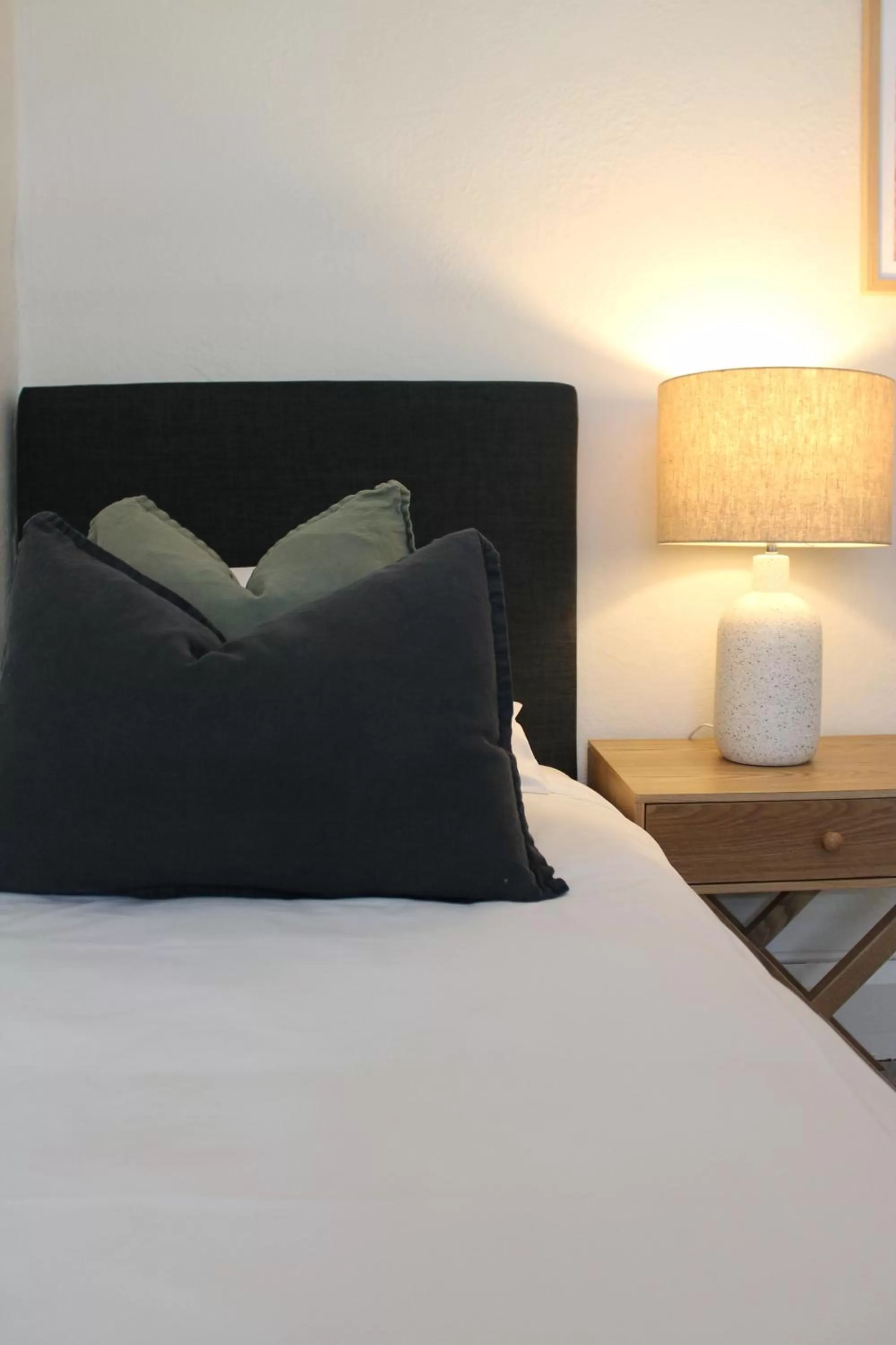 Bed in The Royal Hotel