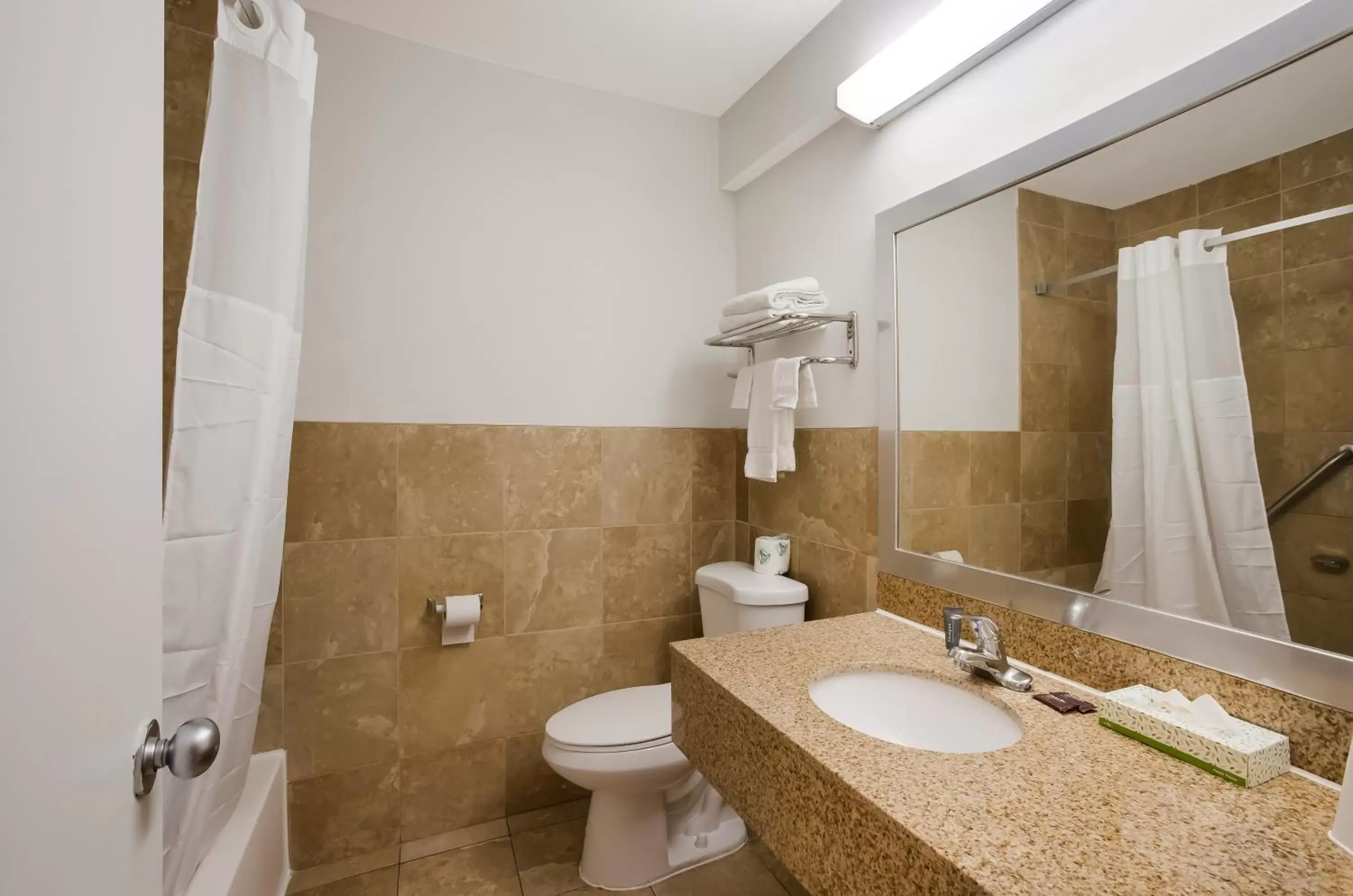 Bathroom in Scottish Inn & Suites-Allentown