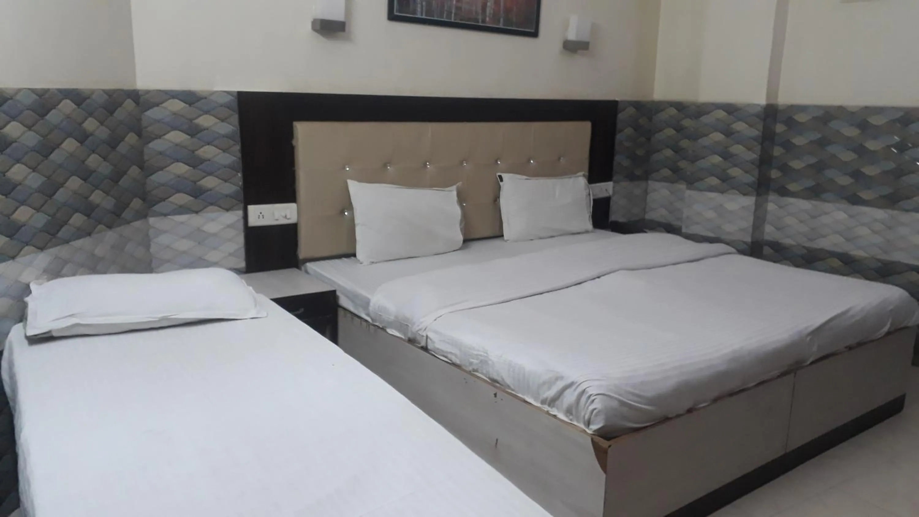 Bedroom, Bed in HOTEL SARWAN