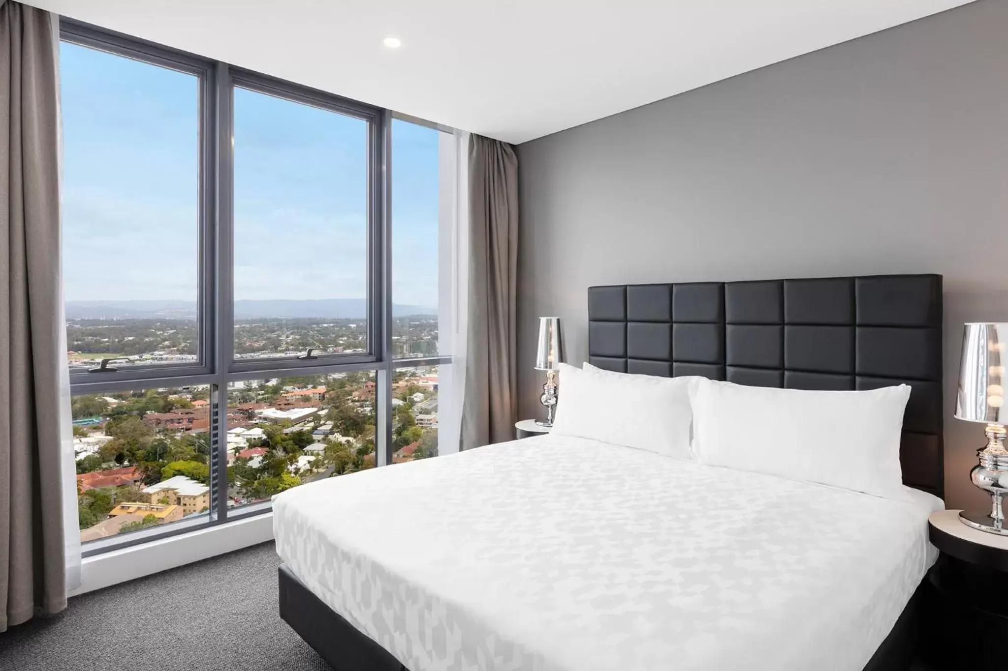 Bed in Meriton Suites Southport