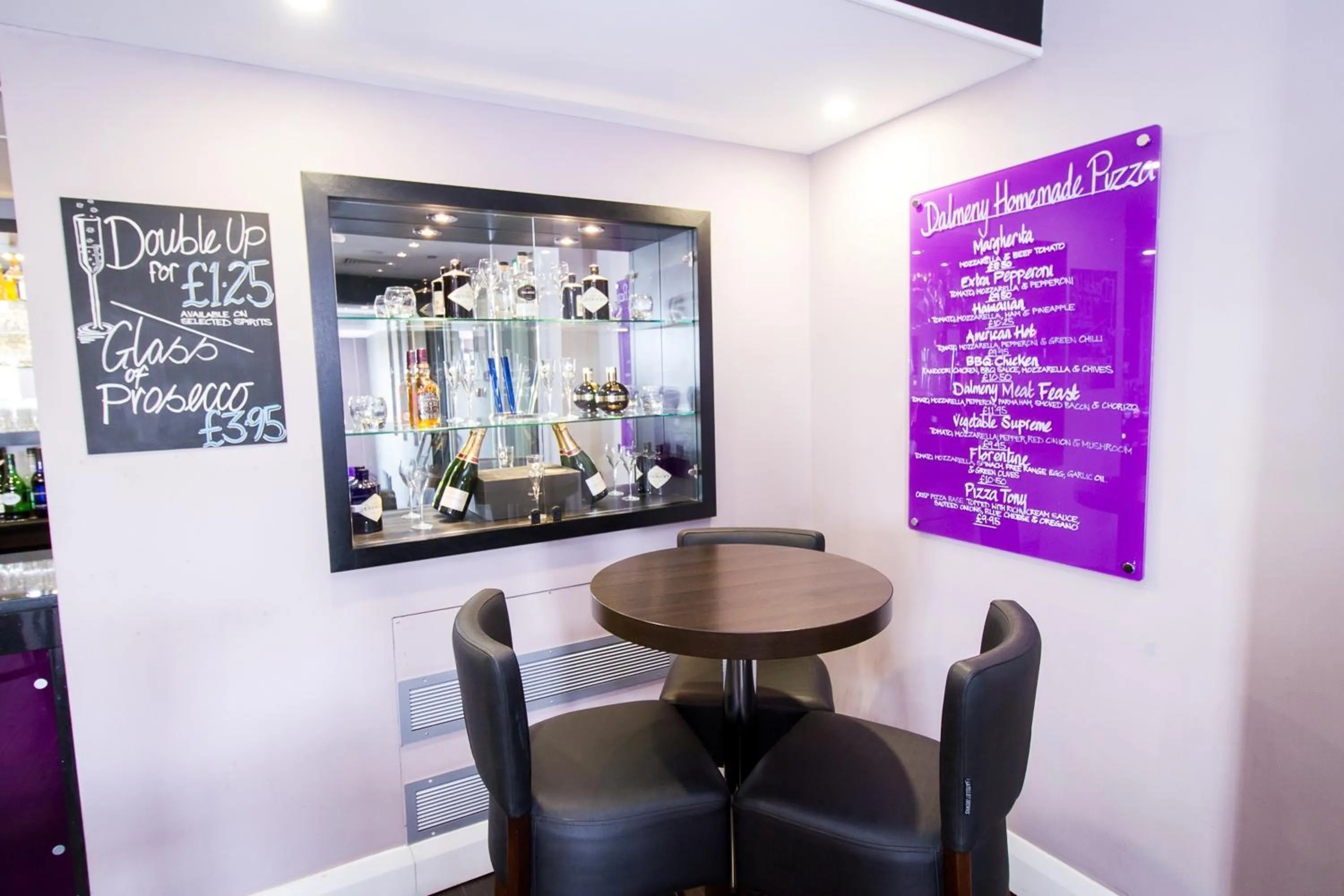 Restaurant/places to eat in Dalmeny Hotel