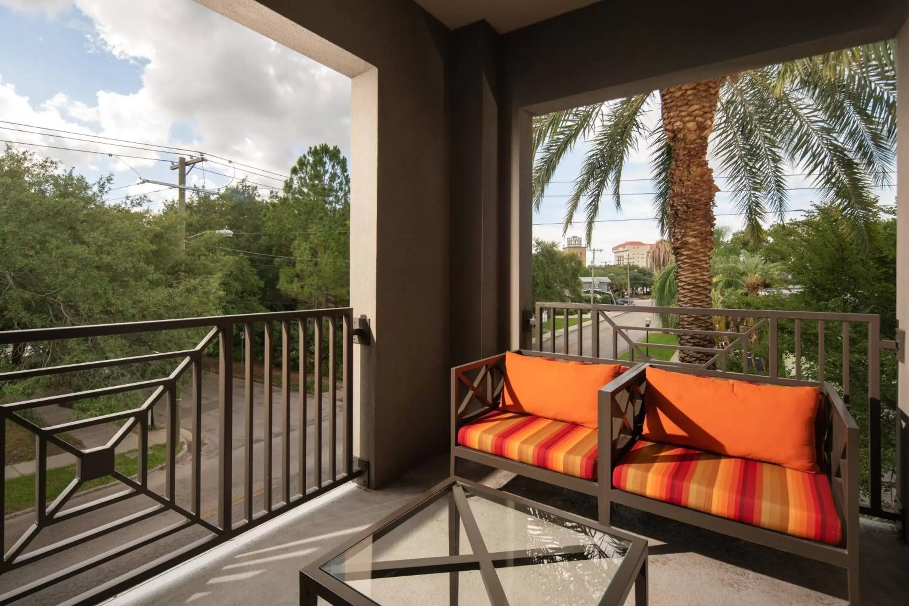 Photo of the whole room, Balcony/Terrace in Epicurean Hotel, Autograph Collection