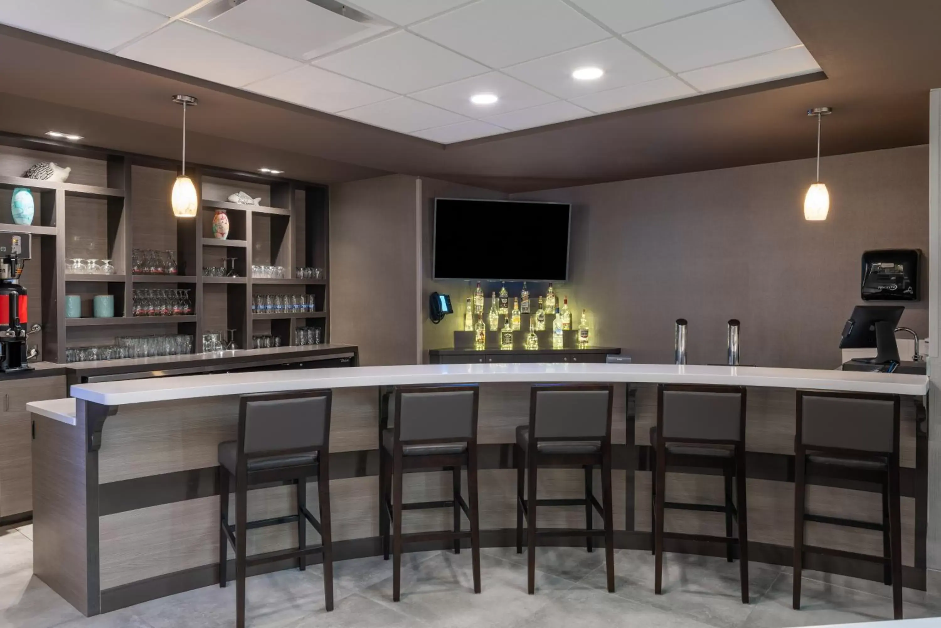 Restaurant/places to eat, Lounge/Bar in Wingate by Wyndham Kanata West Ottawa