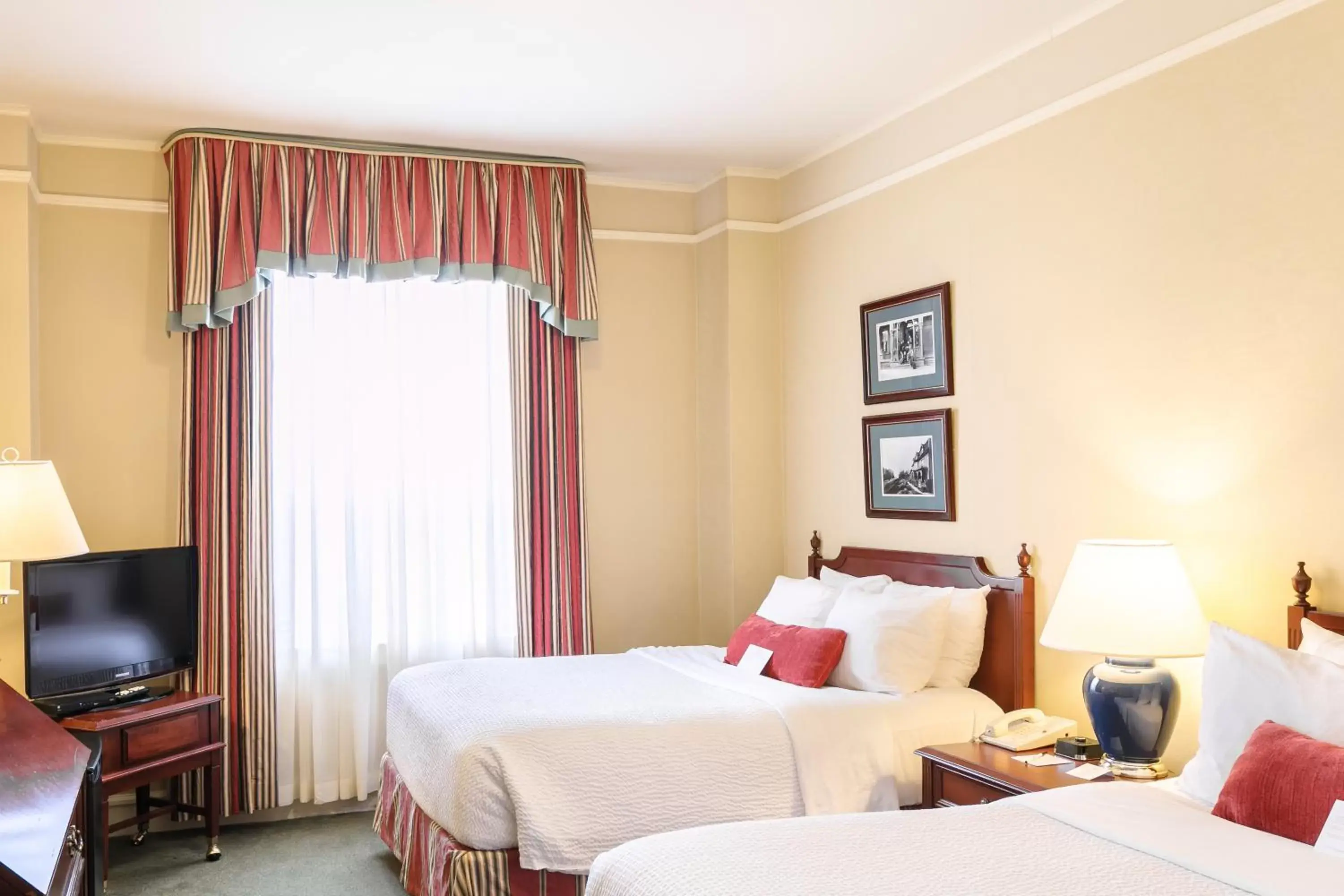 Bedroom, Bed in Rodd Charlottetown Bedroom, Bed in Rodd Charlottetown