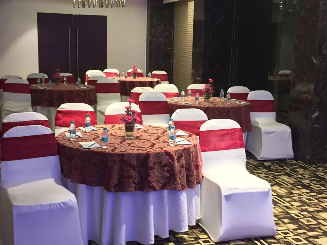 Banquet/Function facilities, Banquet Facilities in Fortune Park Sishmo