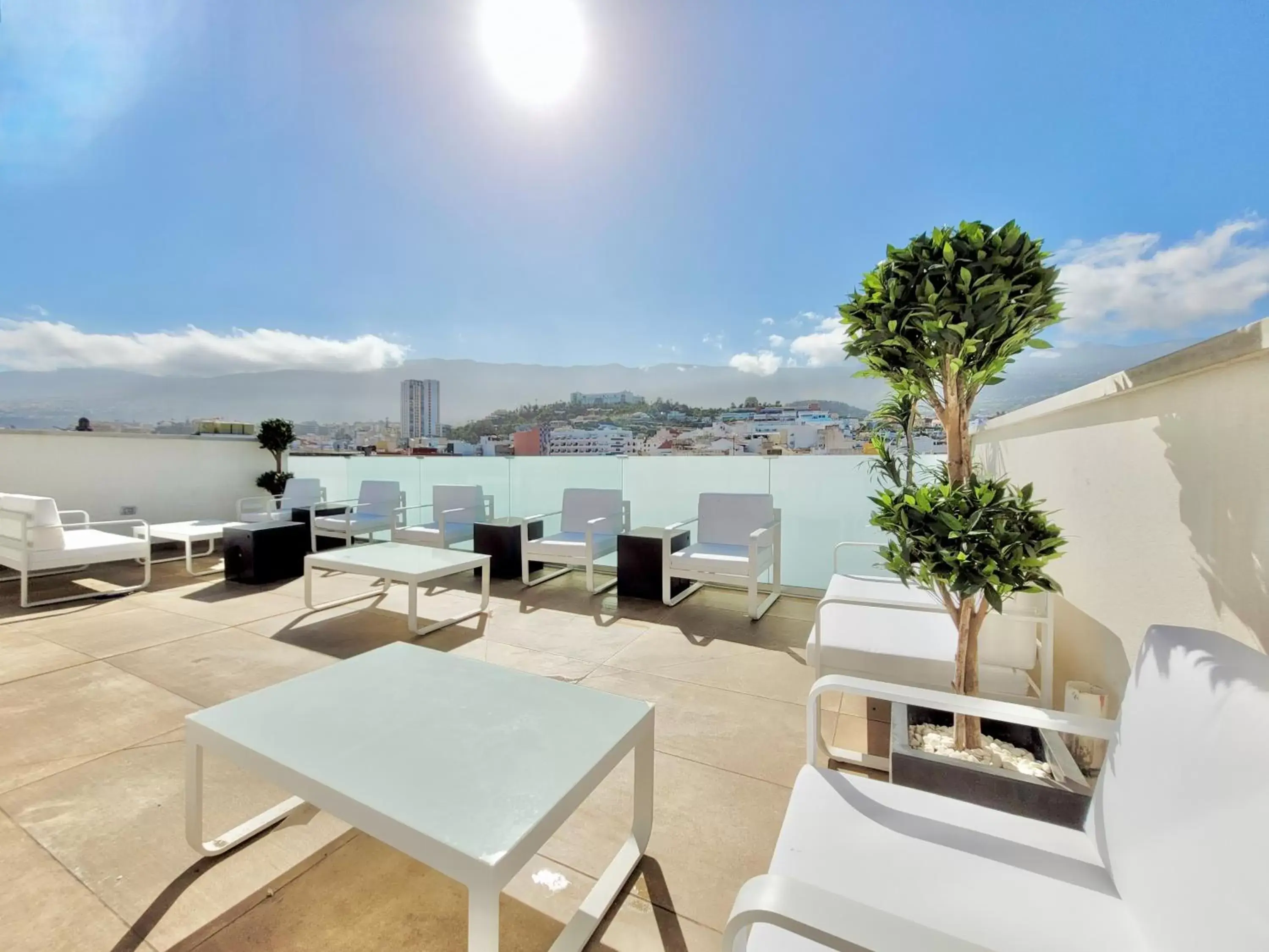 Shower in Puerto Azul Shower in Puerto Azul