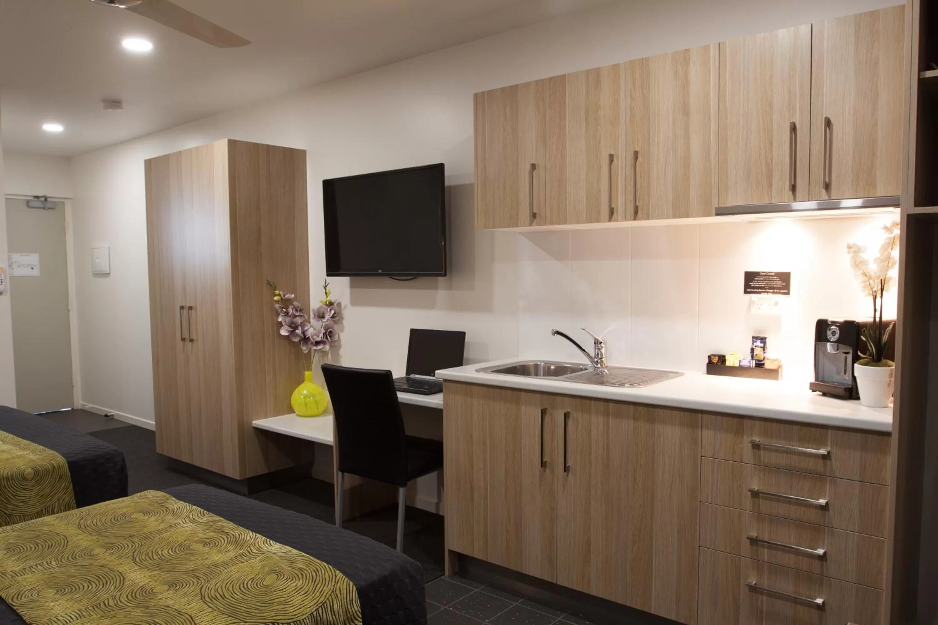 Kitchen or kitchenette in Abode37 Motel Emerald