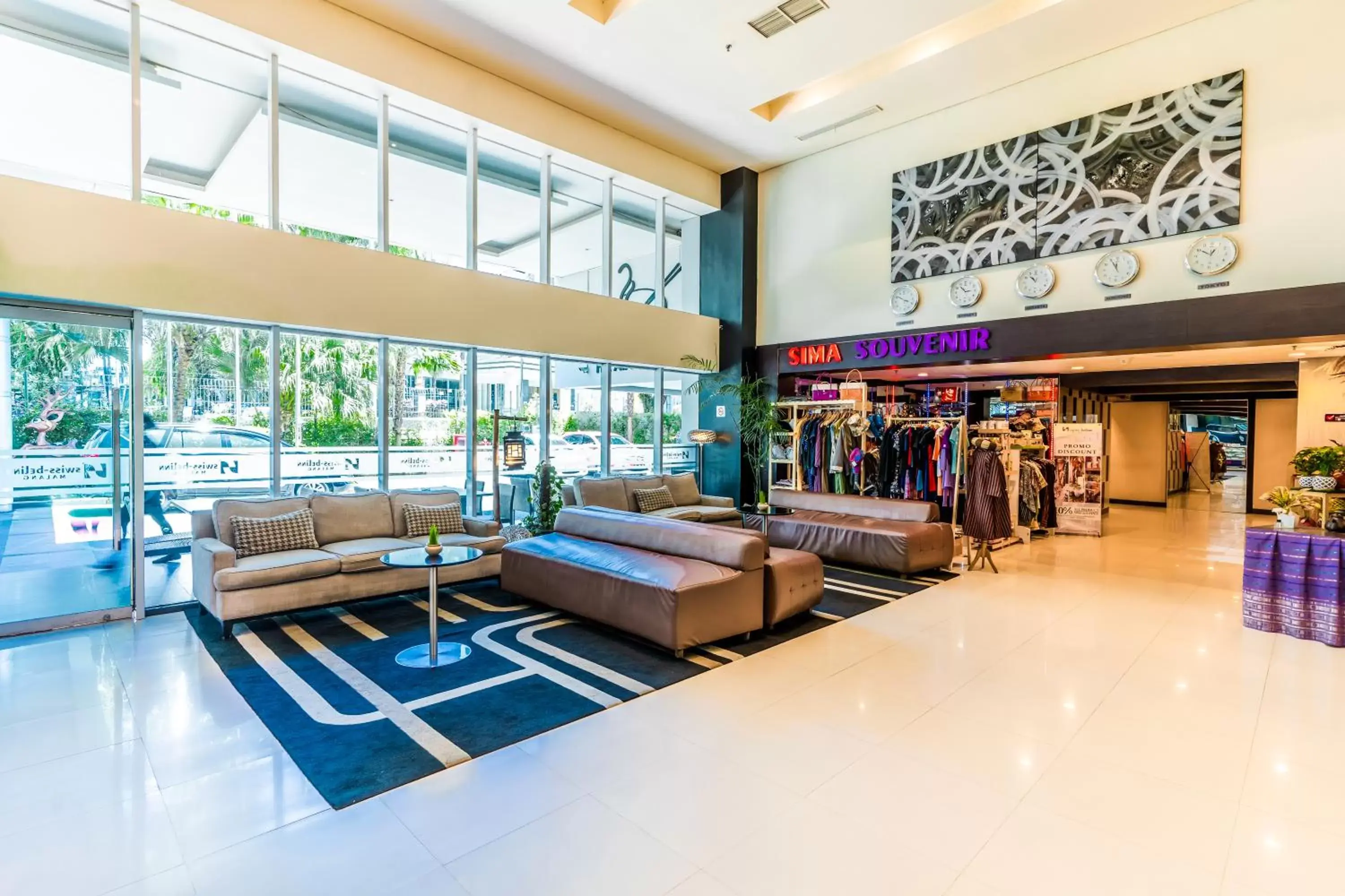 Lobby or reception in Swiss-Belinn Malang