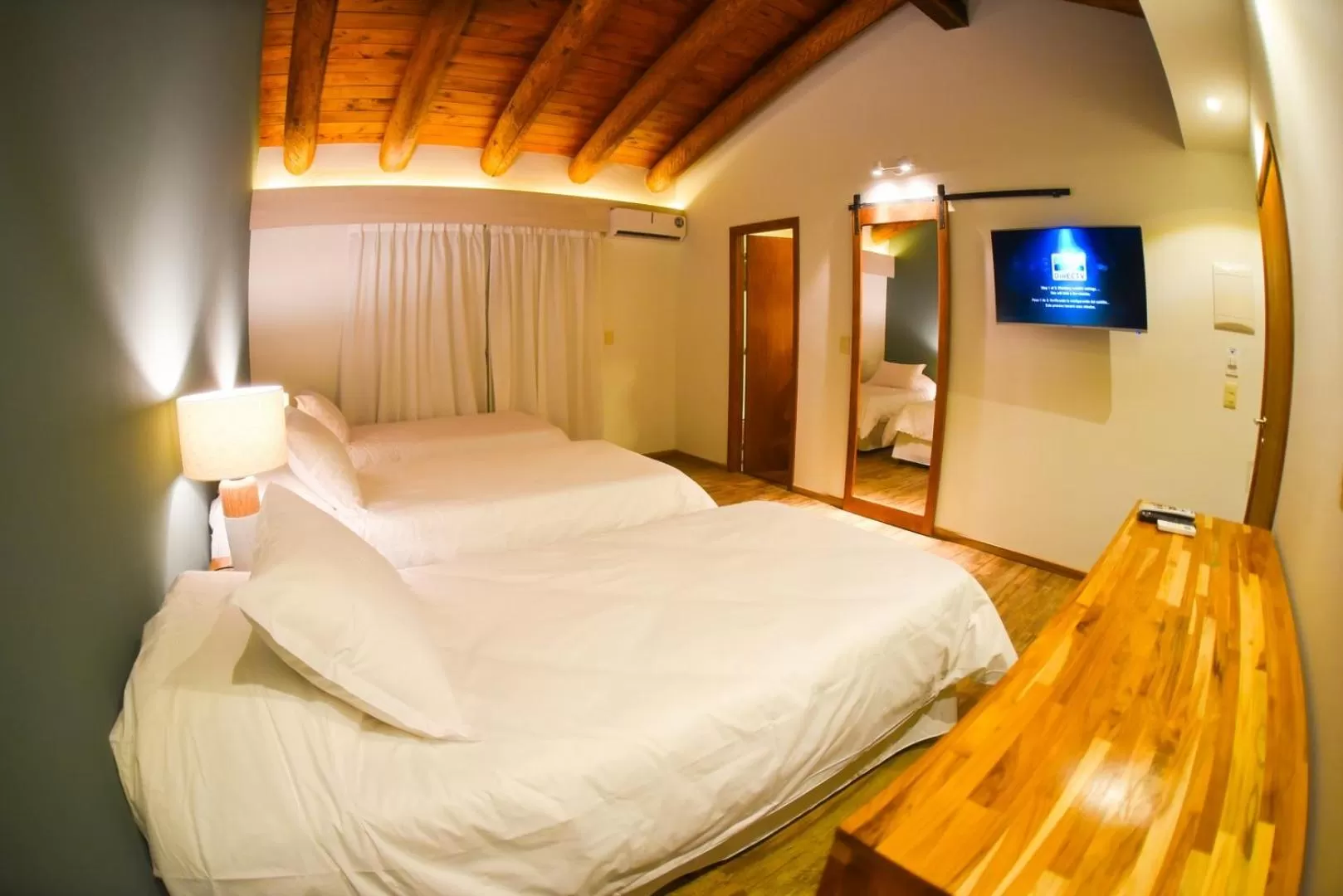 Bedroom, Bed in Hostería La Bordona